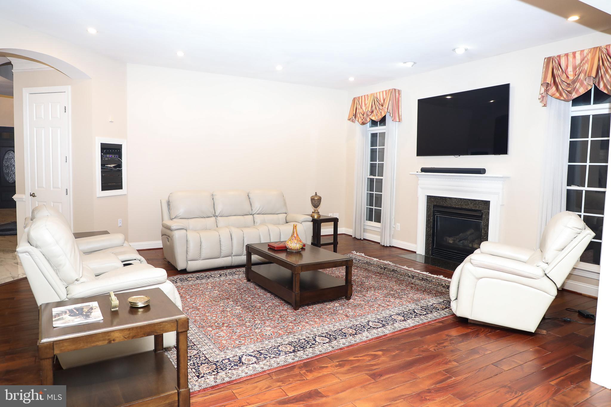 GOLF ESTATES - Residential