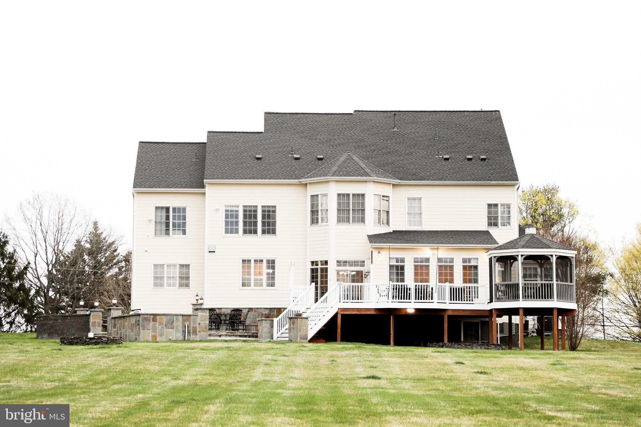 GOLF ESTATES - Residential