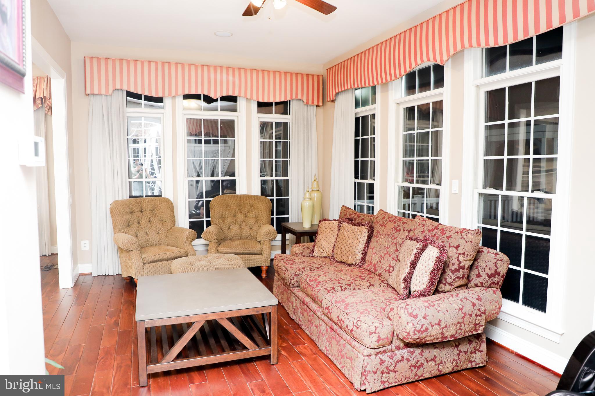 GOLF ESTATES - Residential