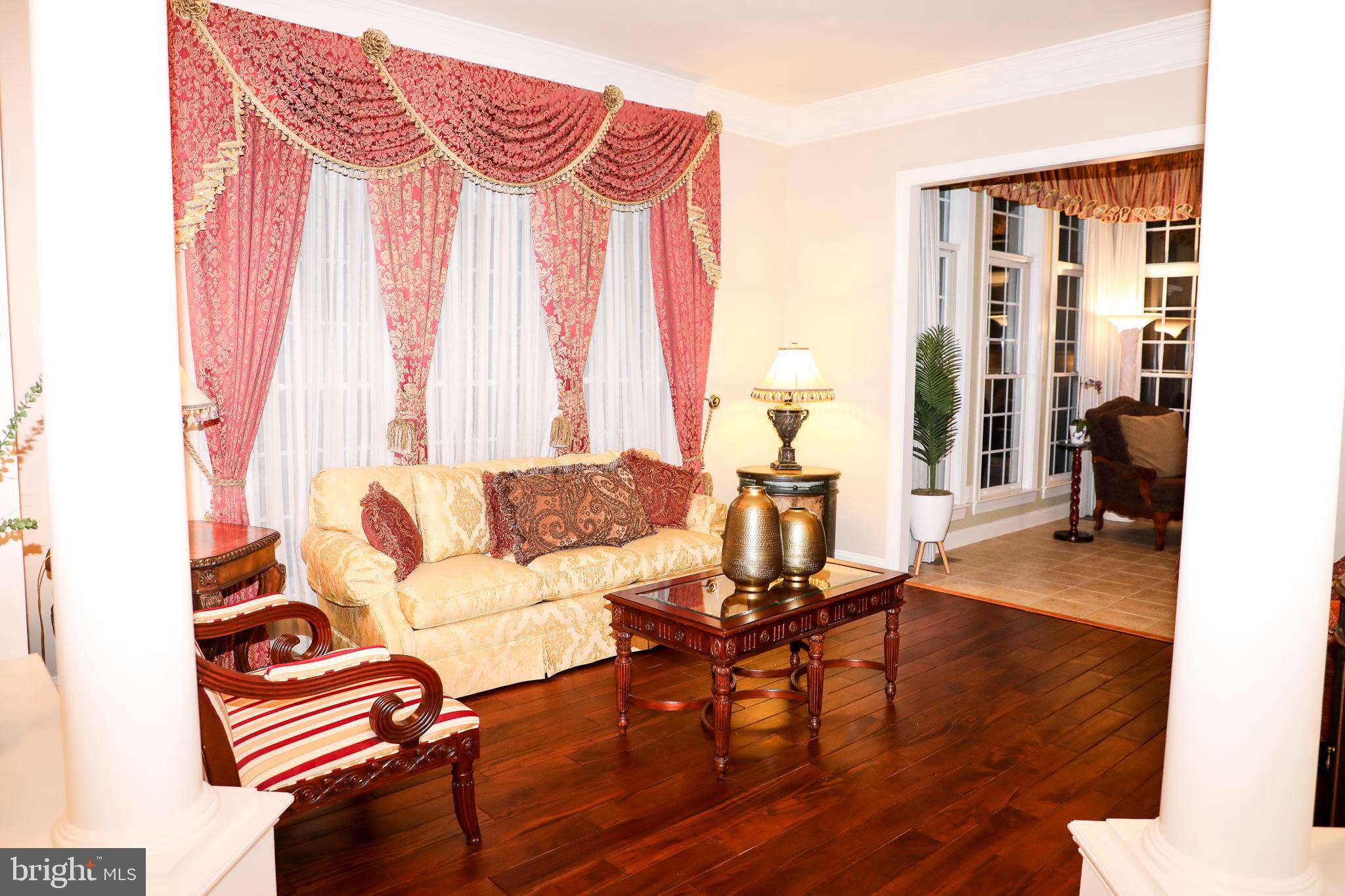 GOLF ESTATES - Residential