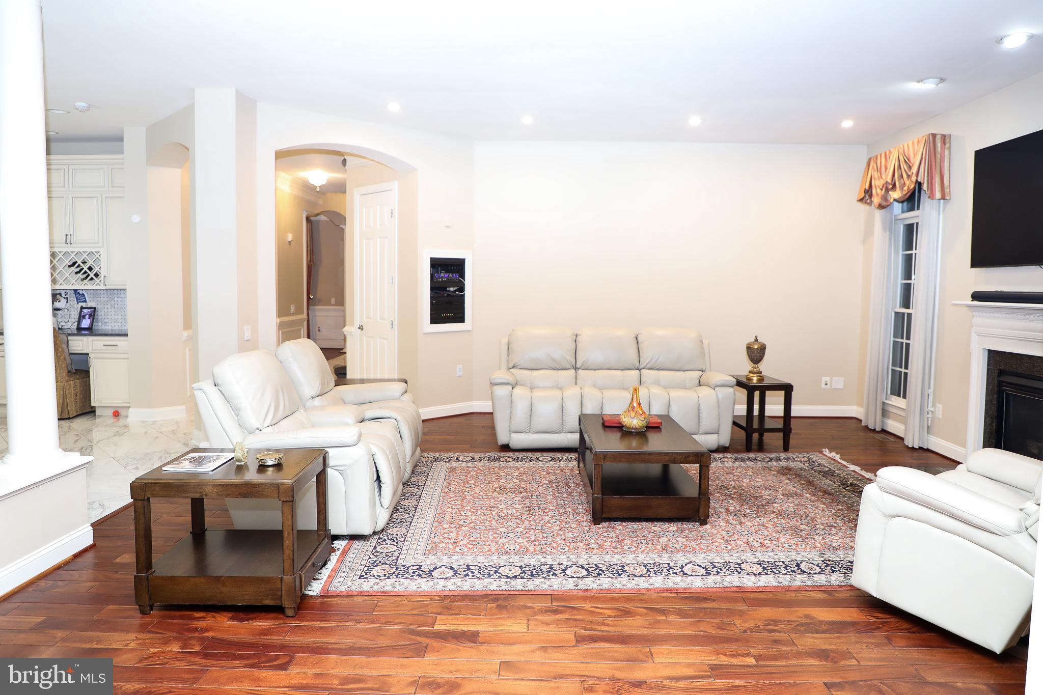 GOLF ESTATES - Residential