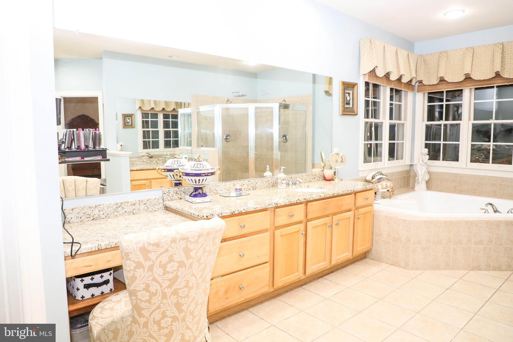 GOLF ESTATES - Residential