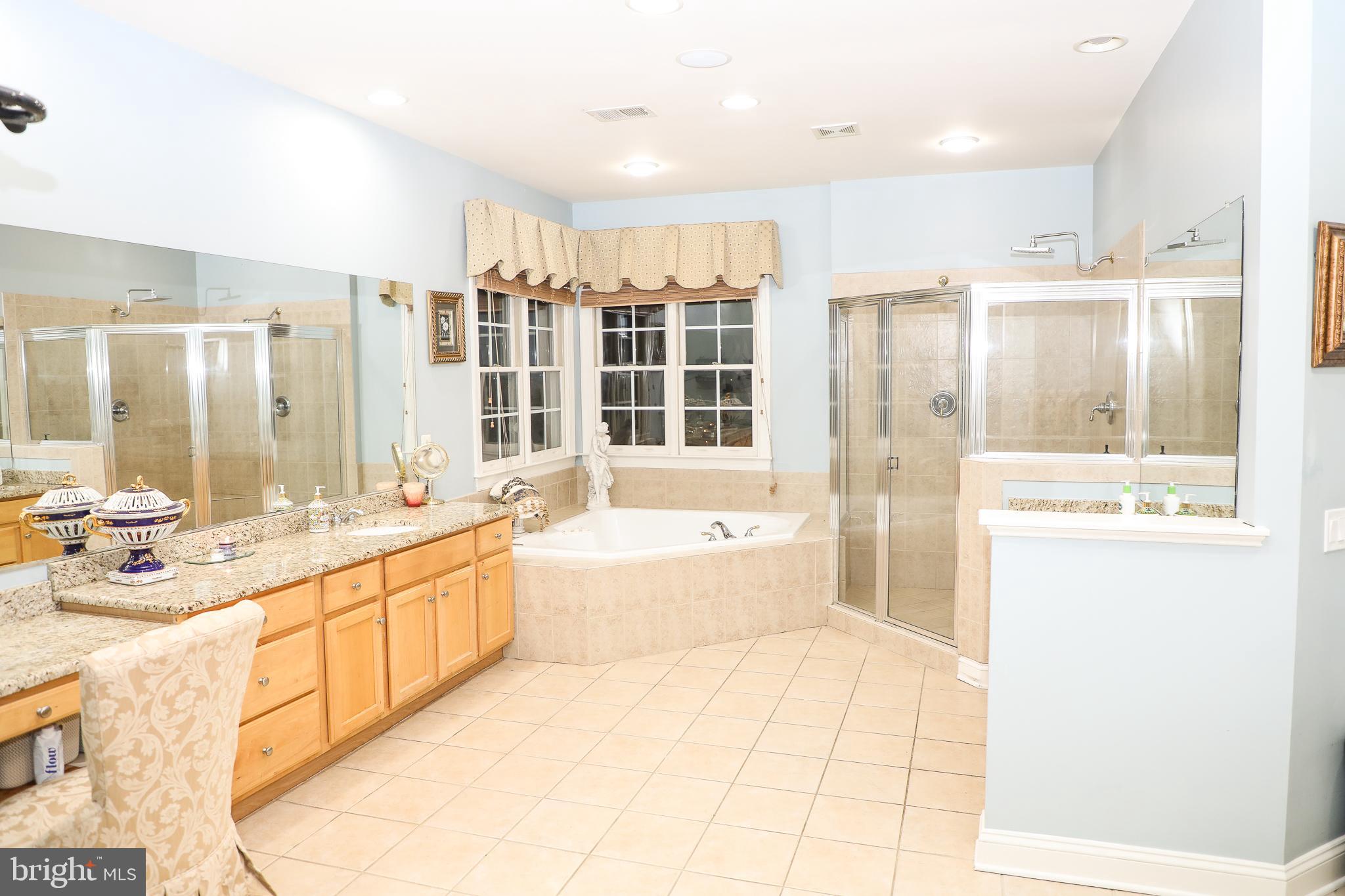 GOLF ESTATES - Residential