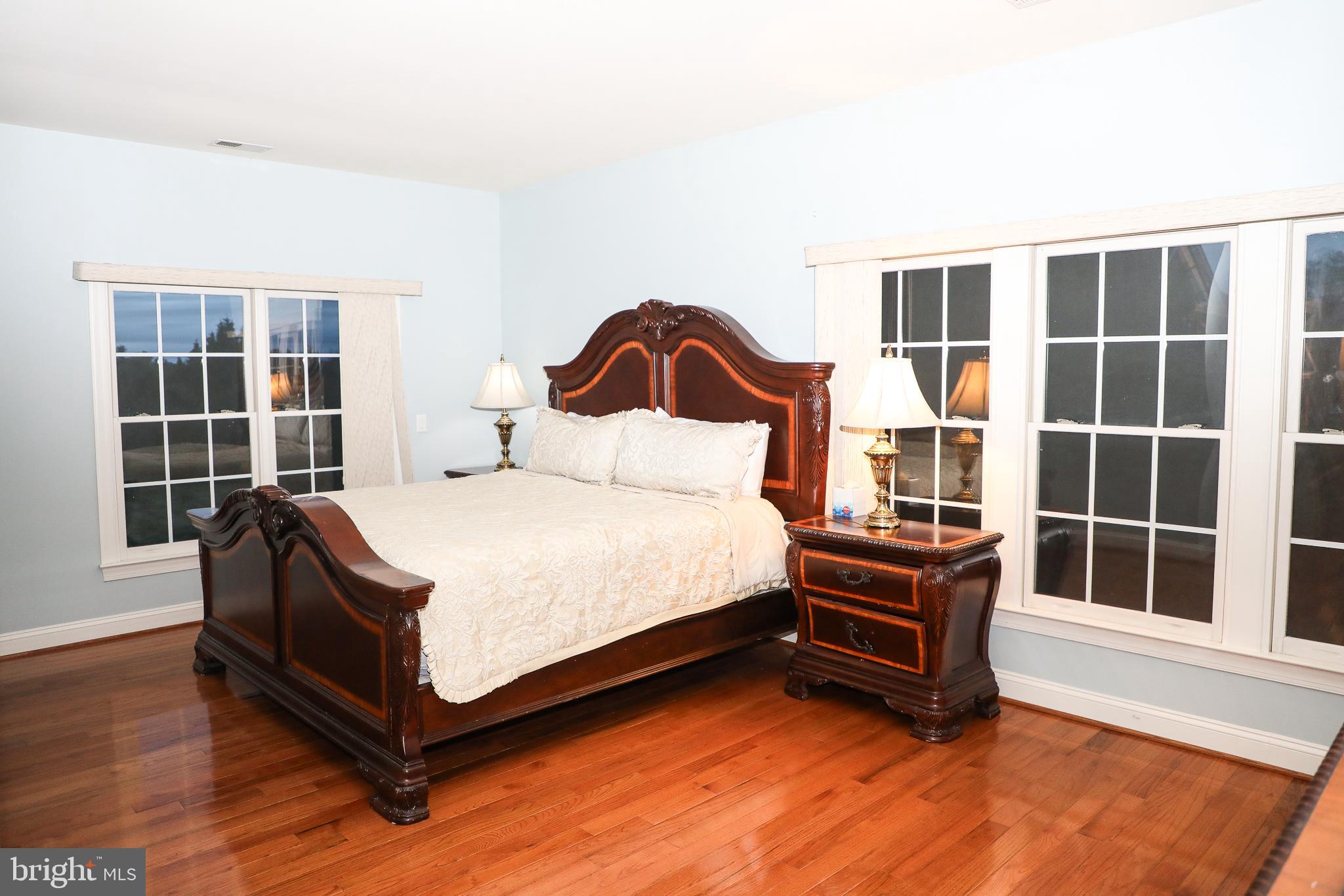 GOLF ESTATES - Residential