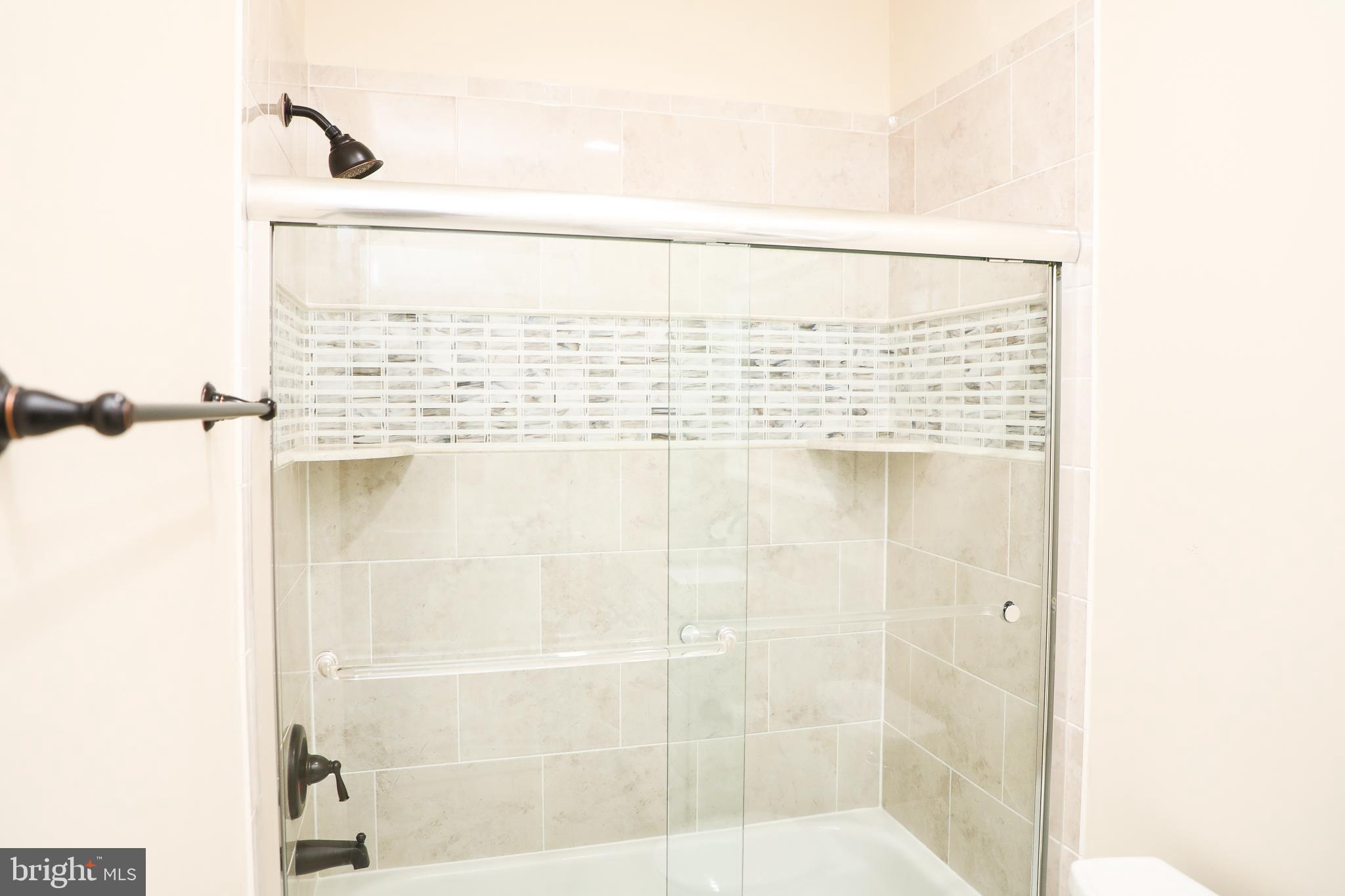 GOLF ESTATES - Residential