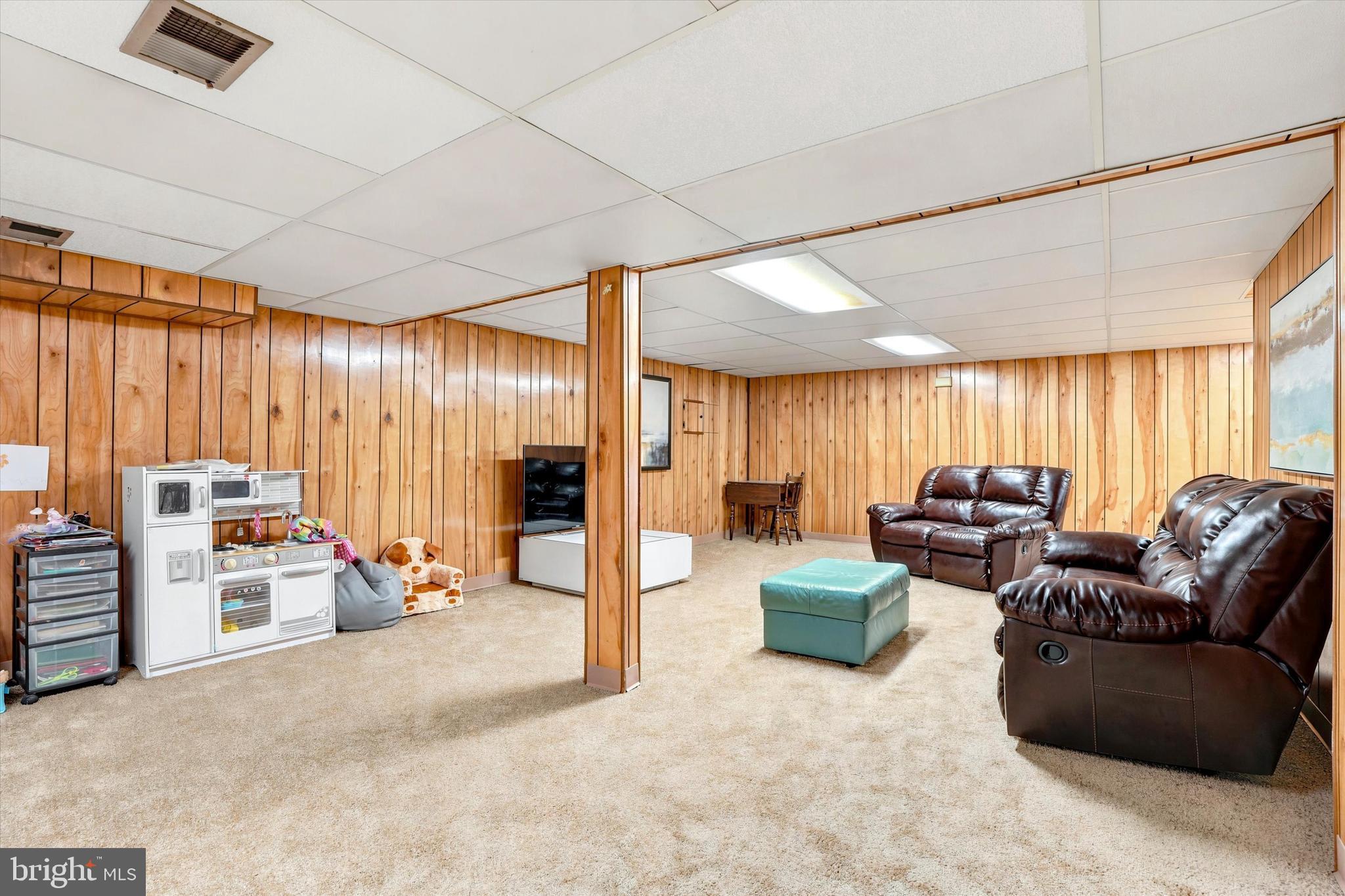 HUNTINGDON VALLEY - Residential