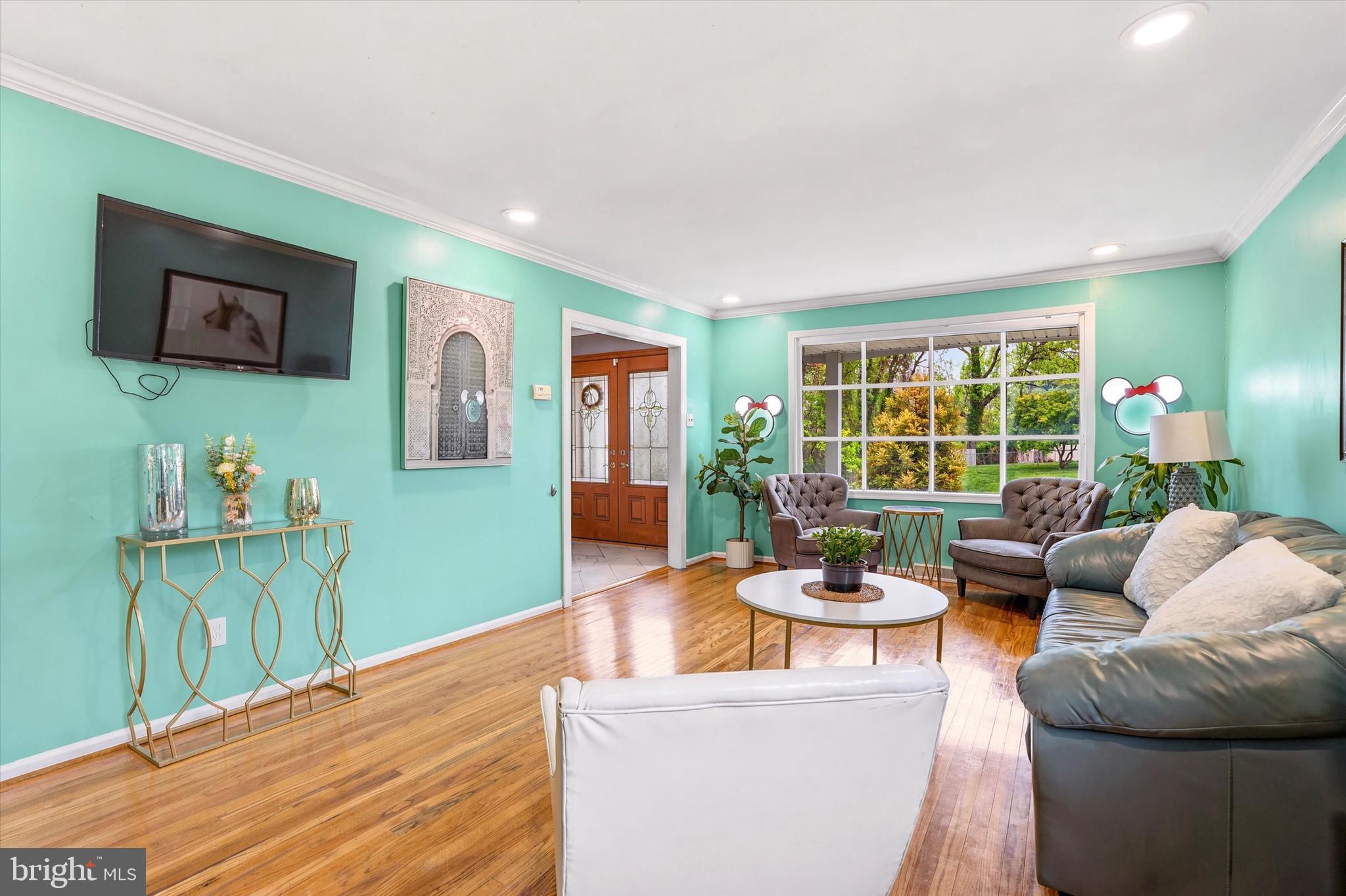 HUNTINGDON VALLEY - Residential