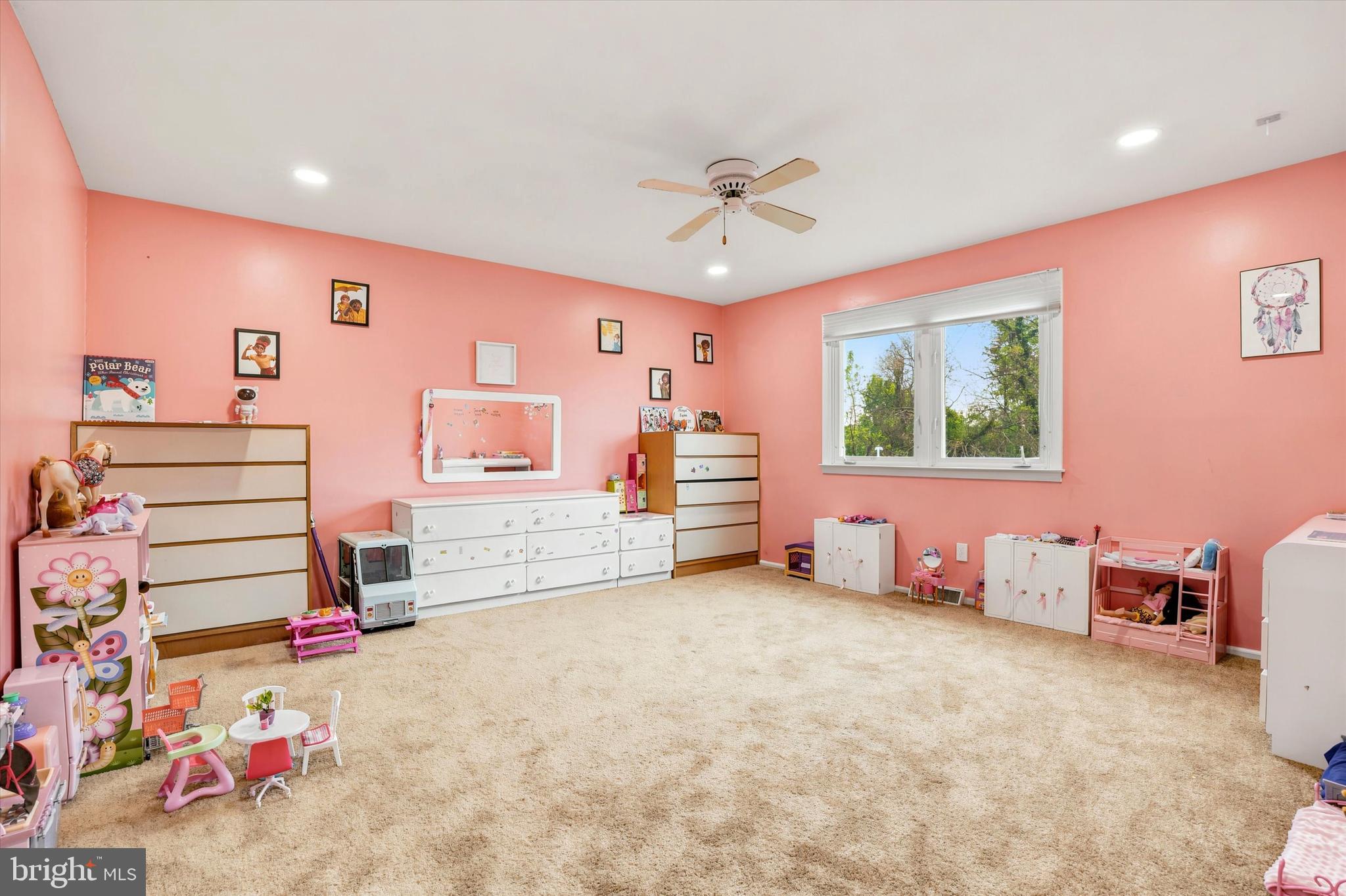 HUNTINGDON VALLEY - Residential