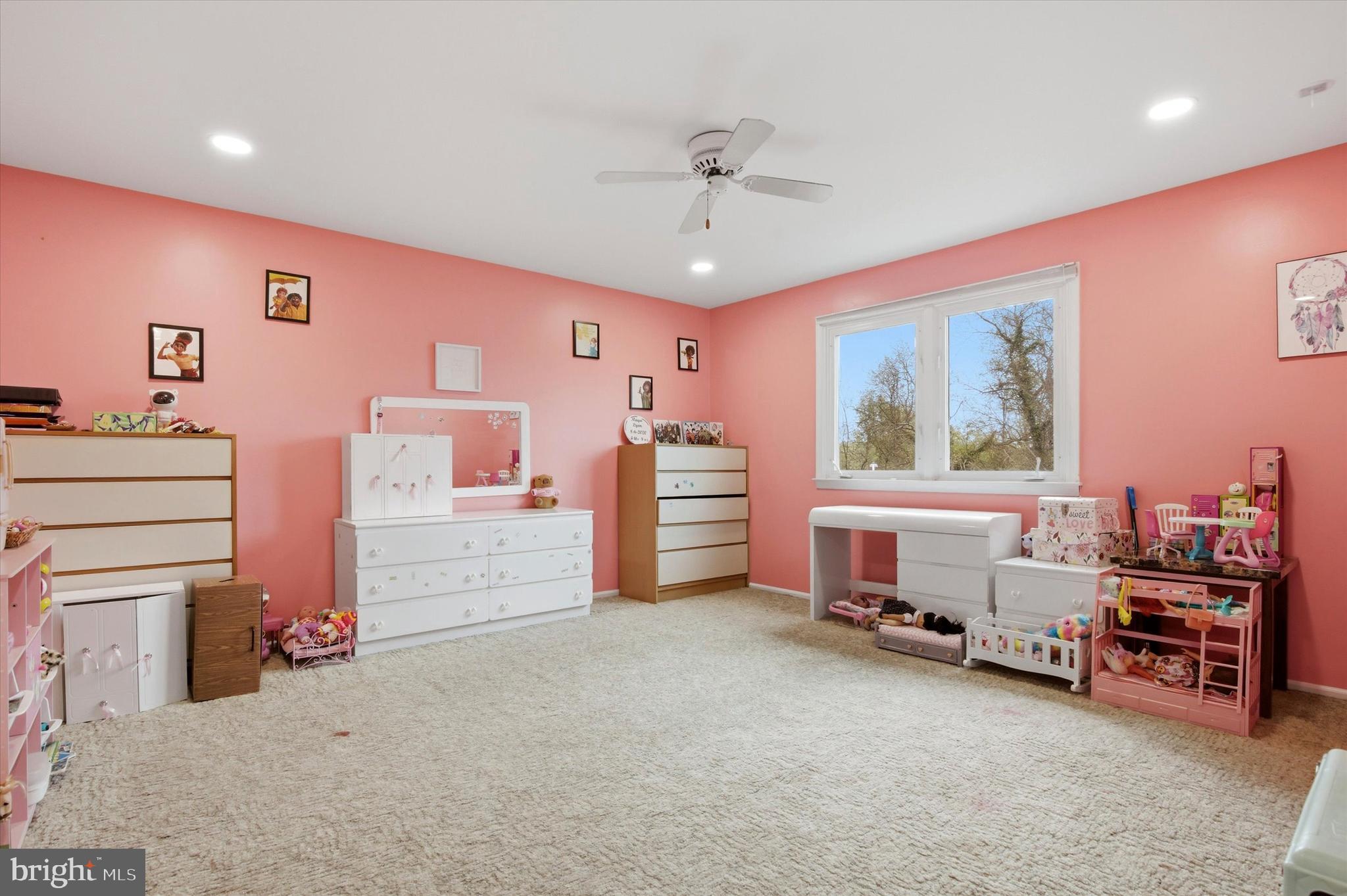 HUNTINGDON VALLEY - Residential