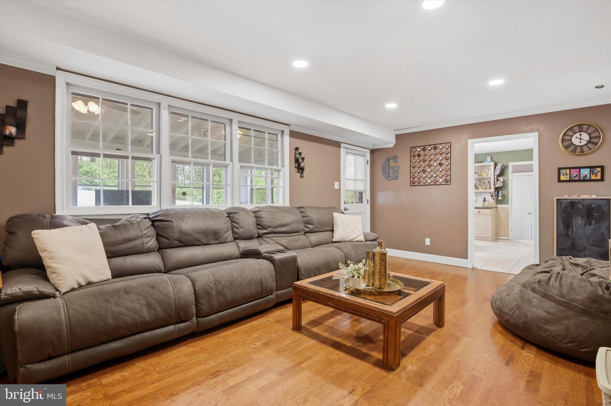 HUNTINGDON VALLEY - Residential