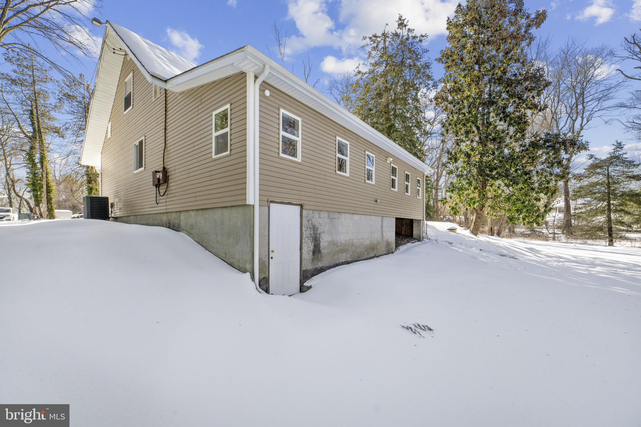 PINE HILL - Residential