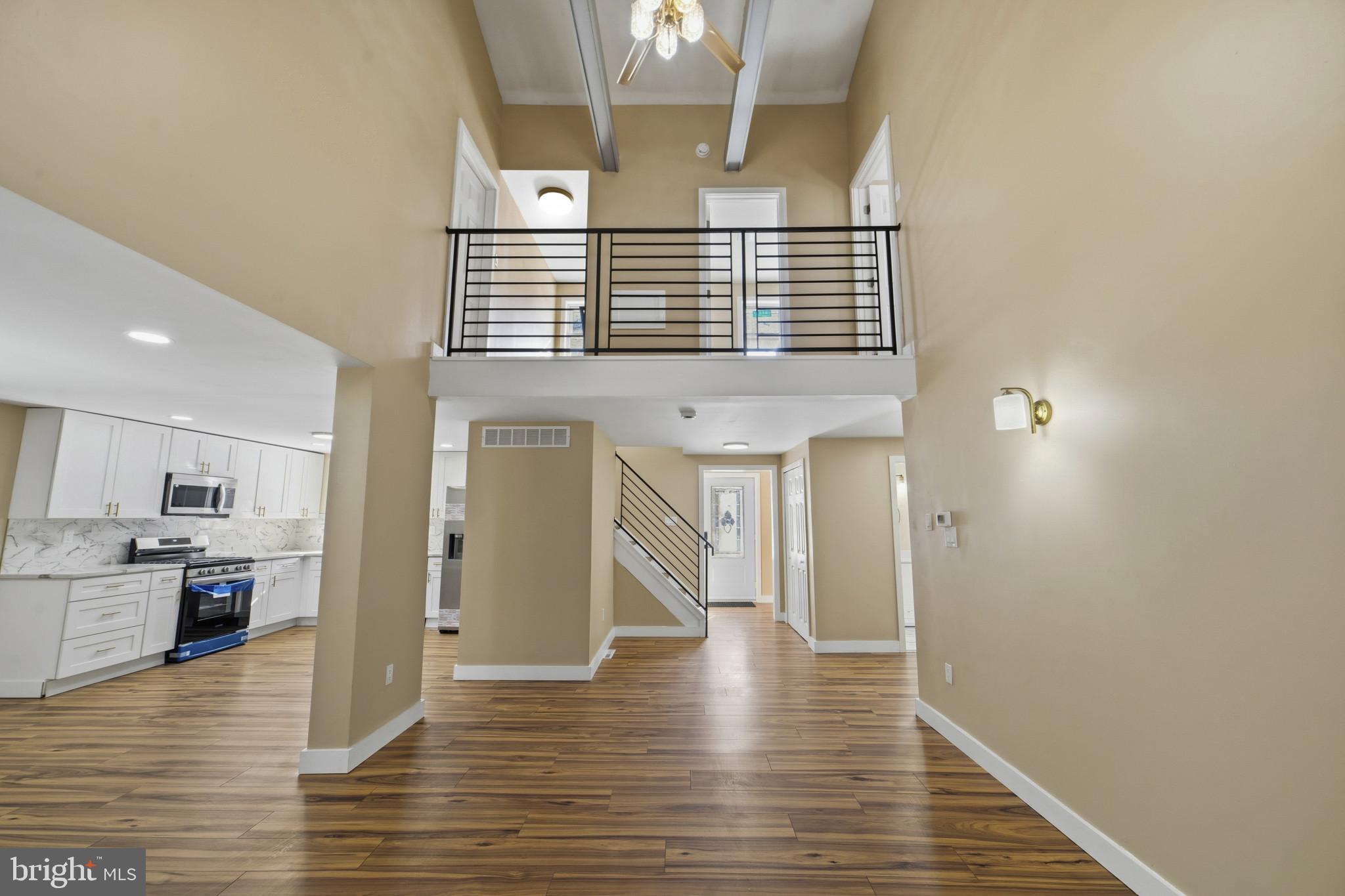 PINE HILL - Residential