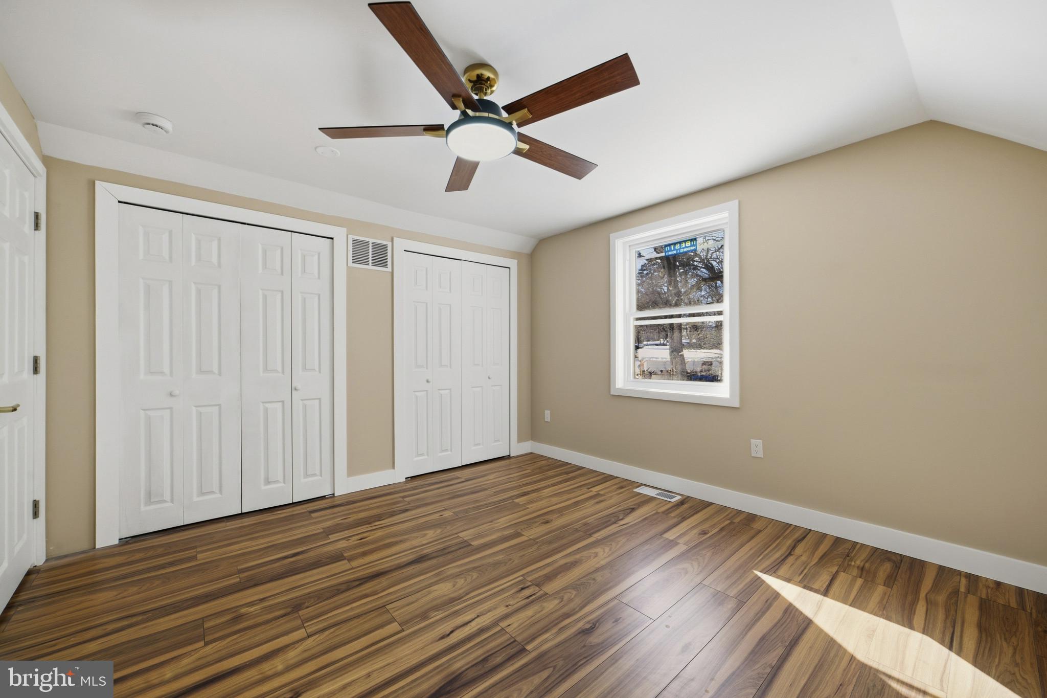 PINE HILL - Residential