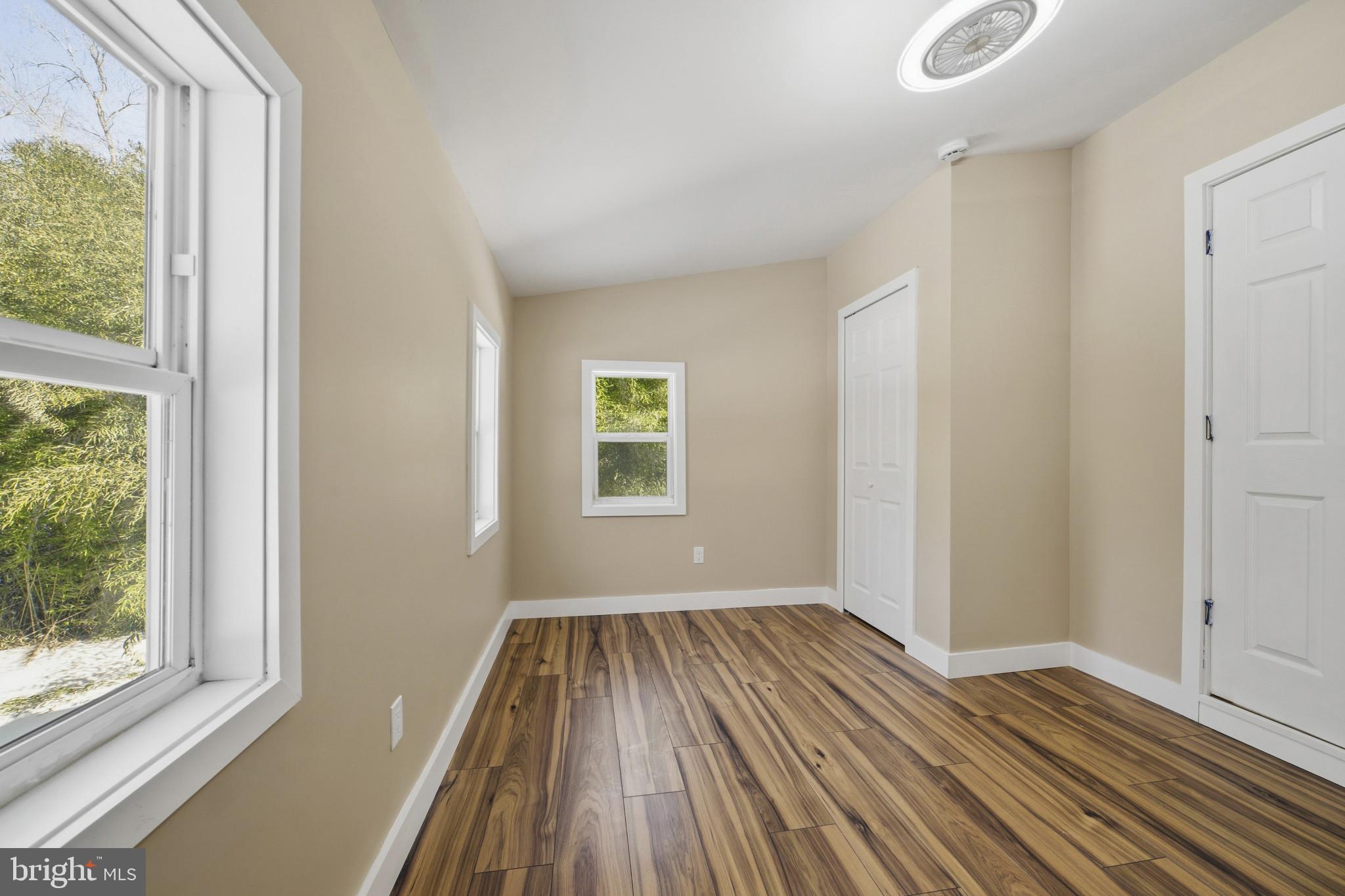 PINE HILL - Residential