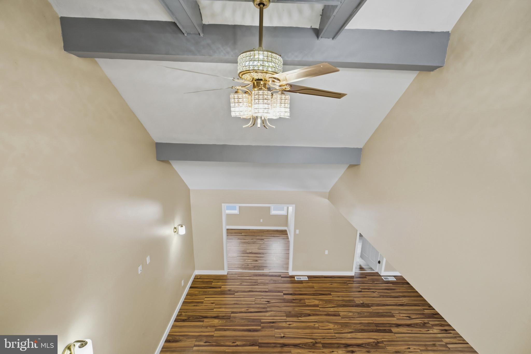 PINE HILL - Residential