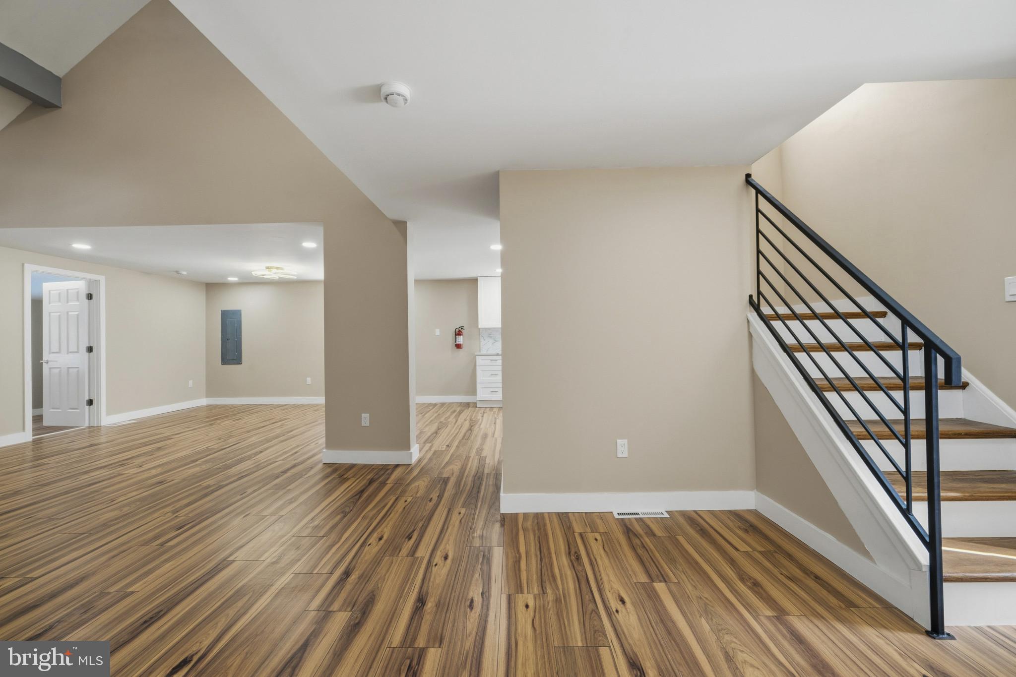 PINE HILL - Residential