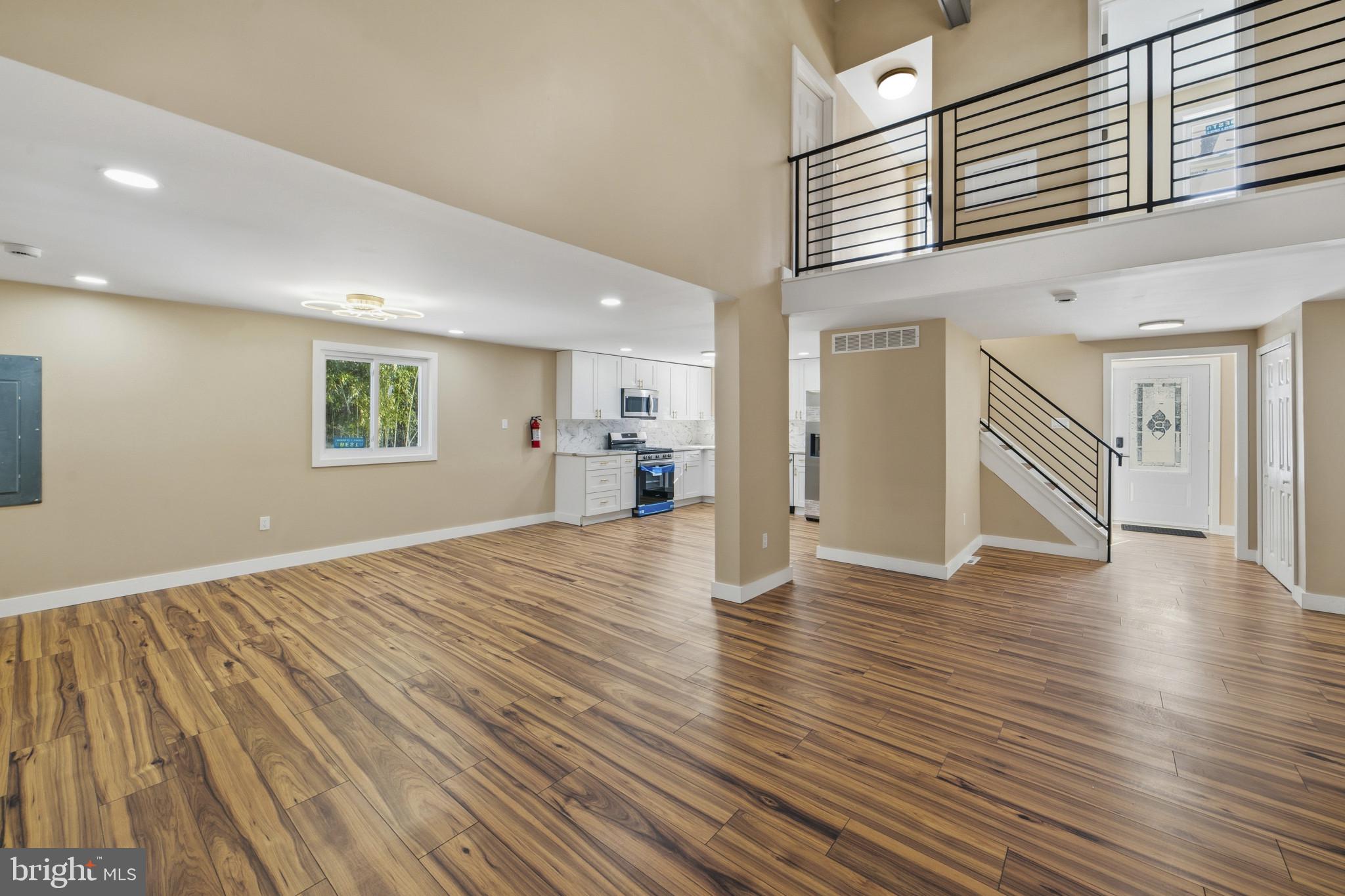 PINE HILL - Residential