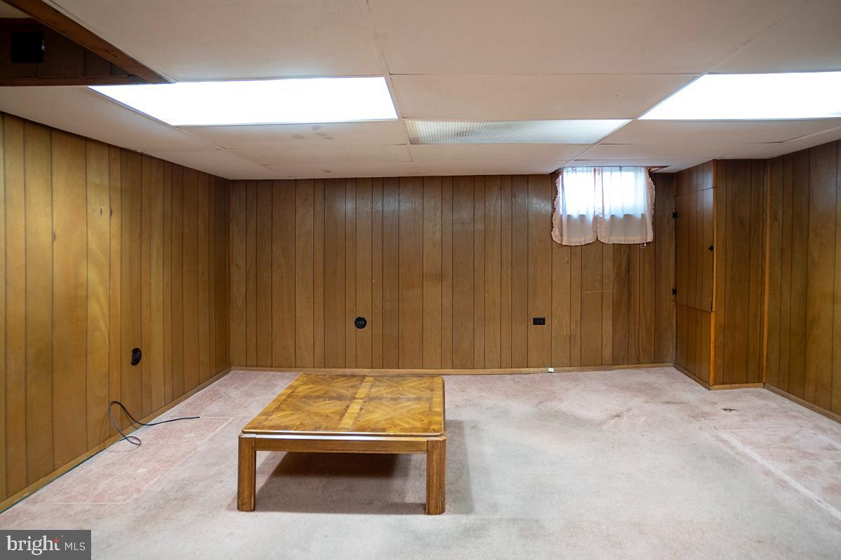 ARBUTUS - Residential