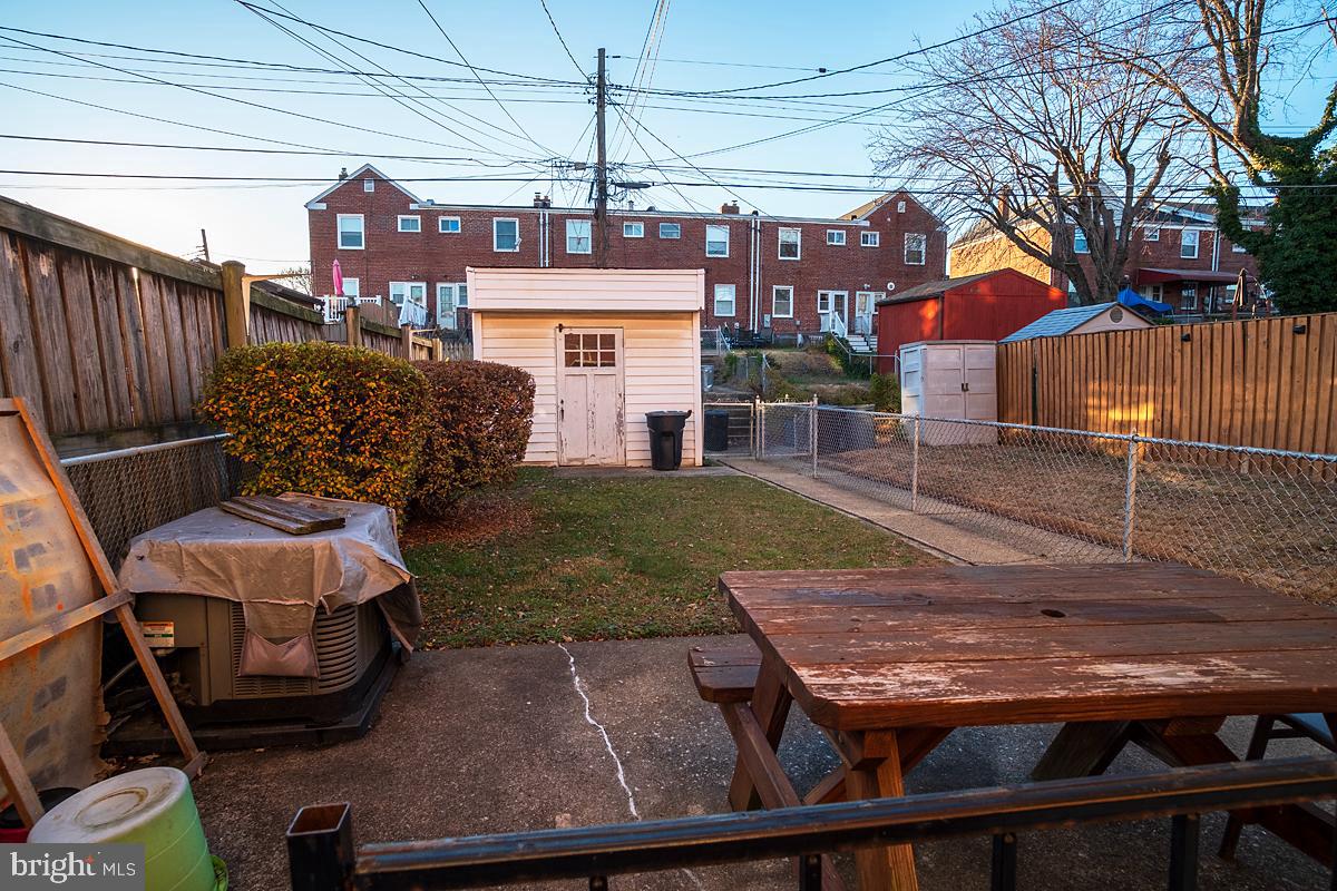 ARBUTUS - Residential