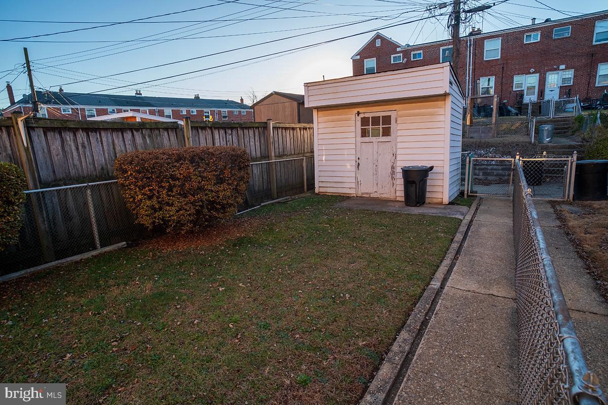 ARBUTUS - Residential