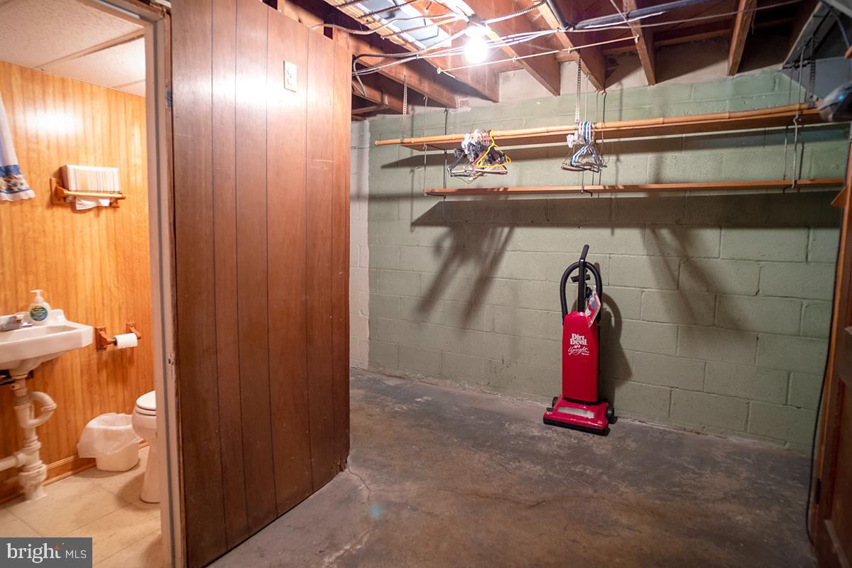 ARBUTUS - Residential