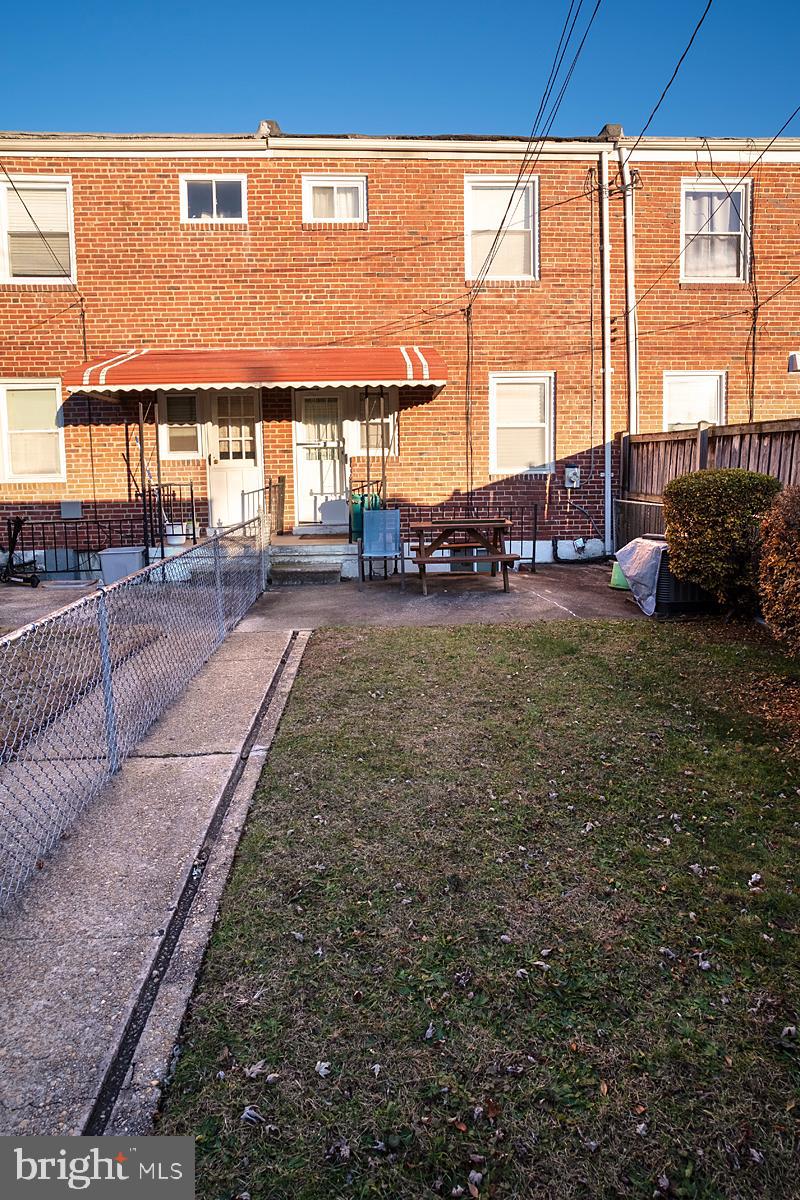 ARBUTUS - Residential