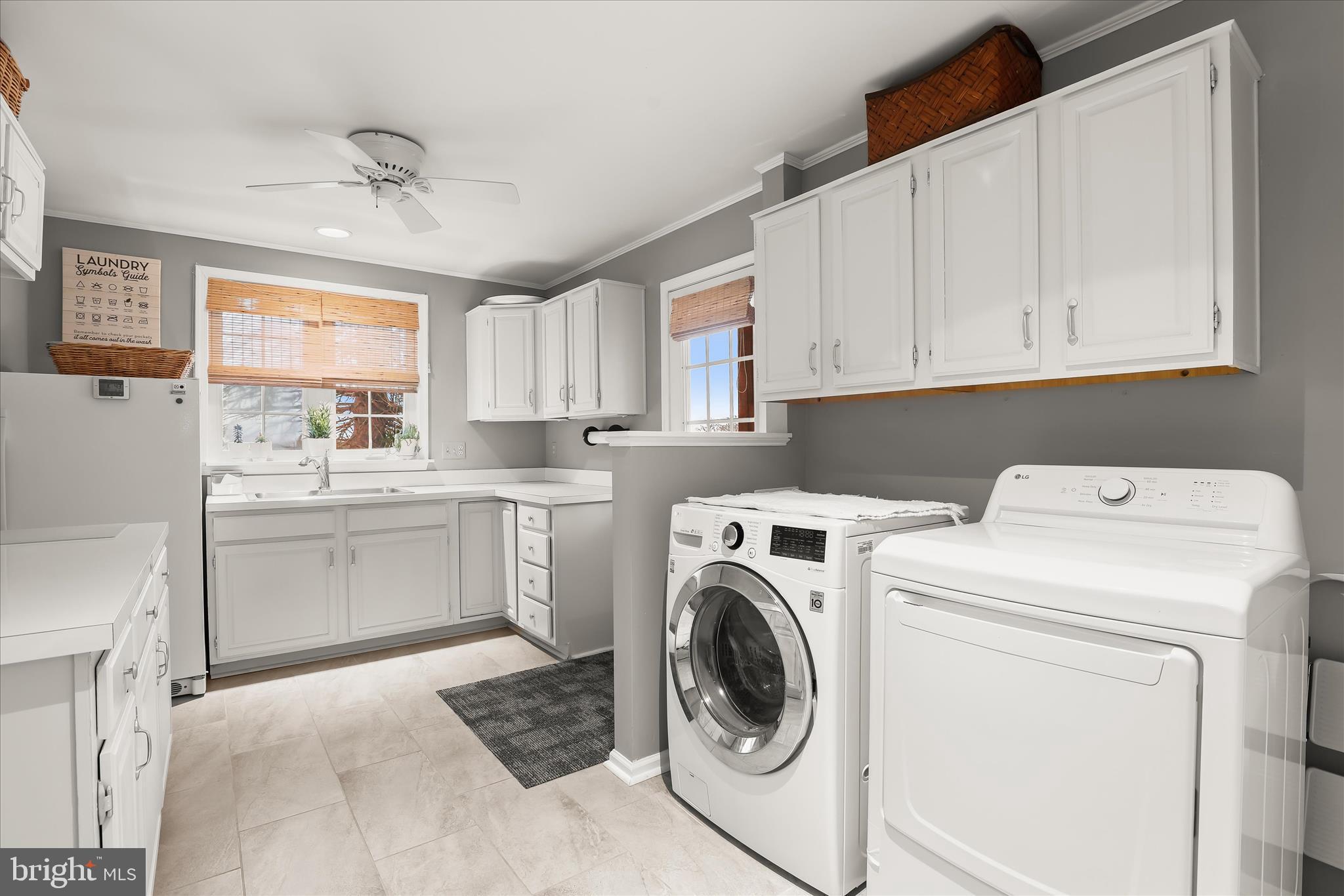 HURLINE FARMS - Residential