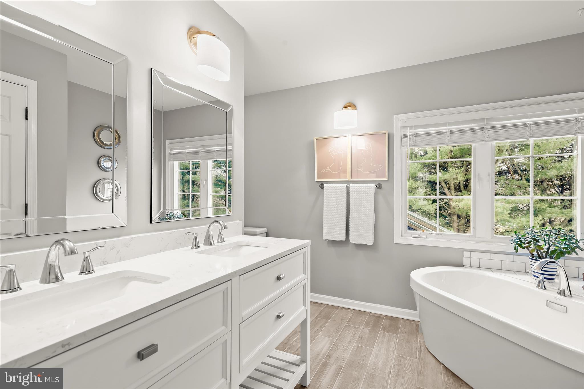 HURLINE FARMS - Residential