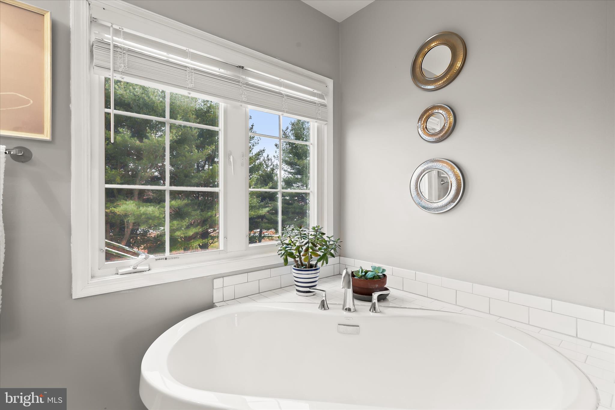 HURLINE FARMS - Residential