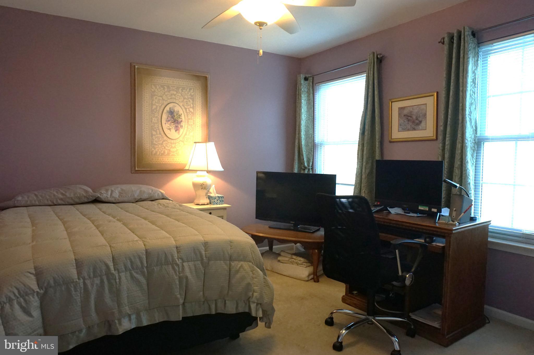 ROLLING MEADOWS - Residential