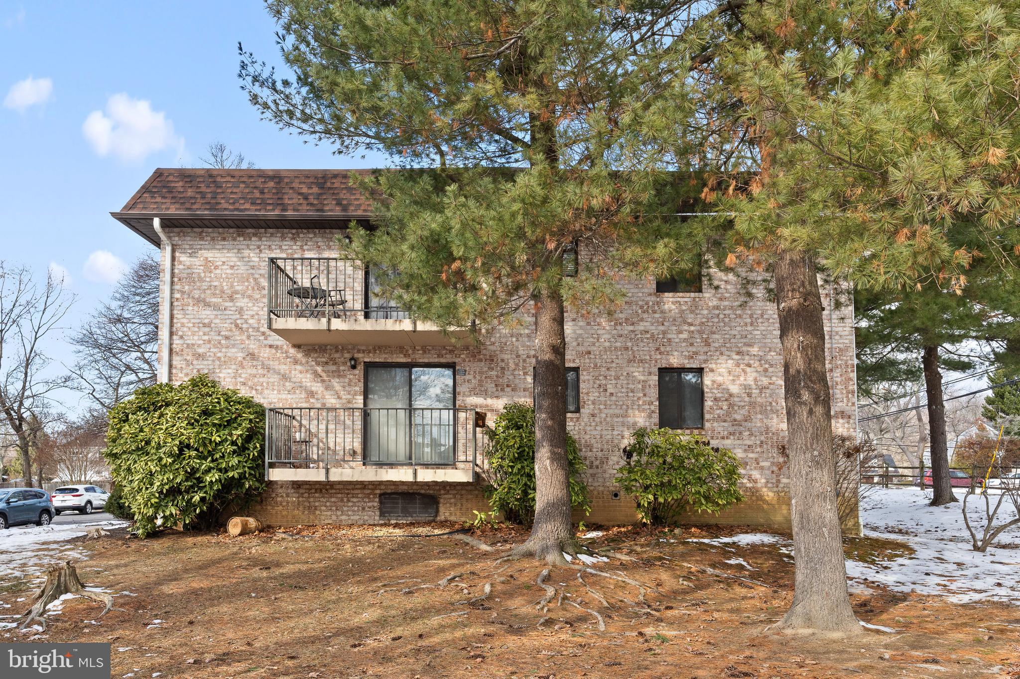 PUTNAM VIL - Residential