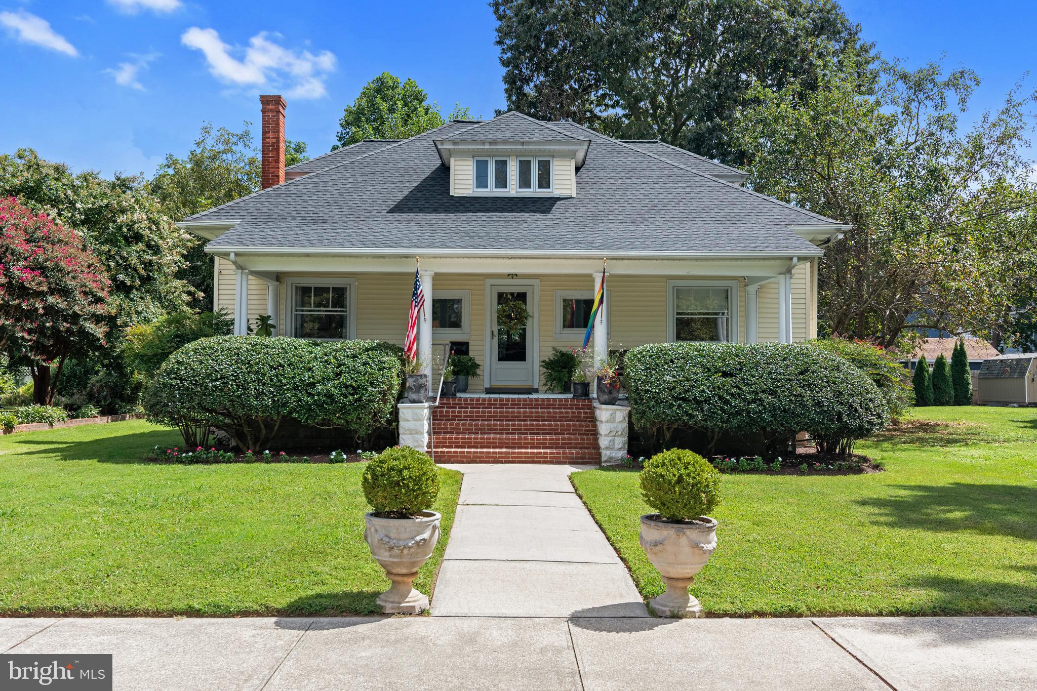 306 OAKLEY STREET