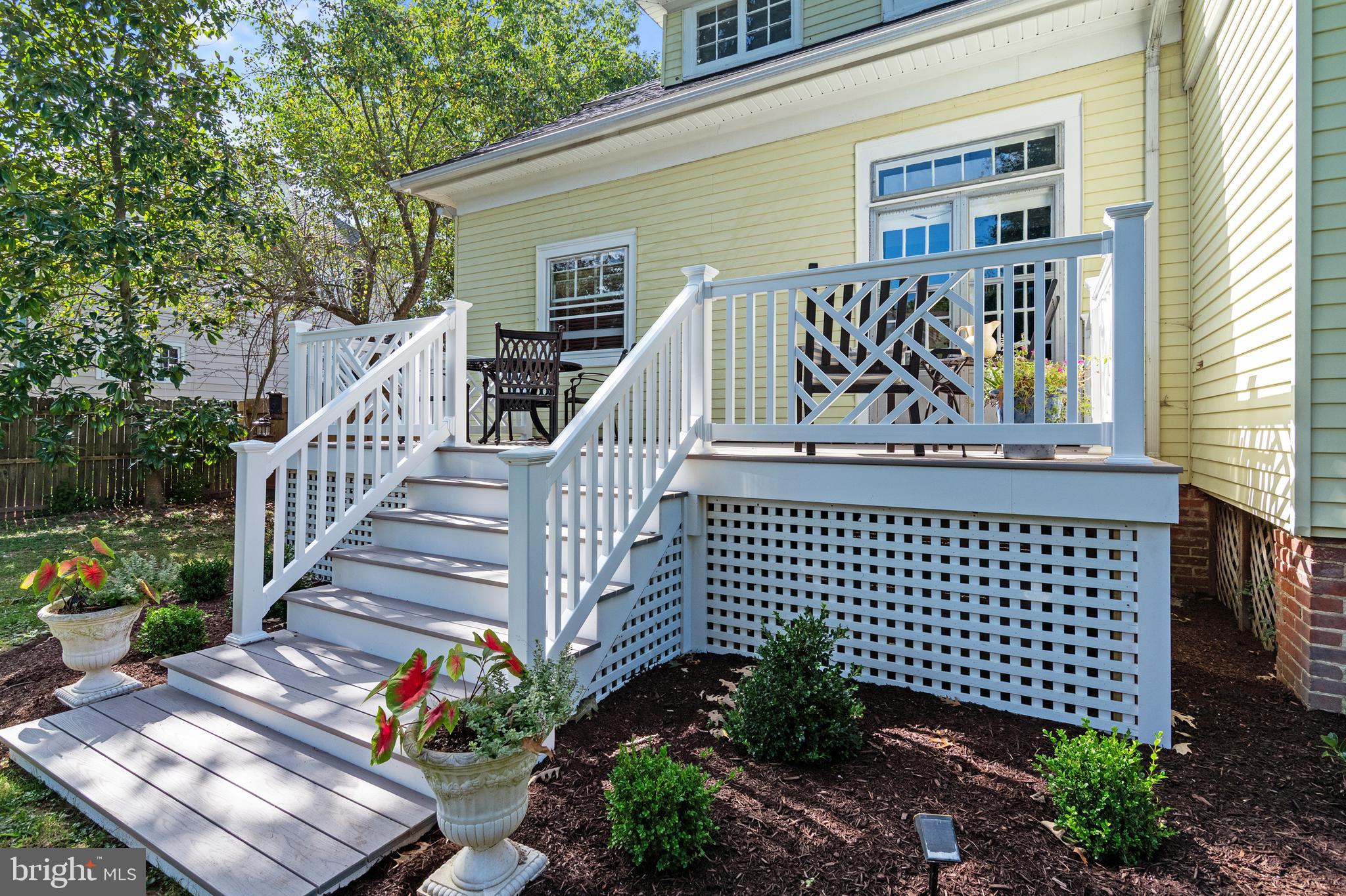 CAMBRIDGE HISTORIC DISTRICT - Residential