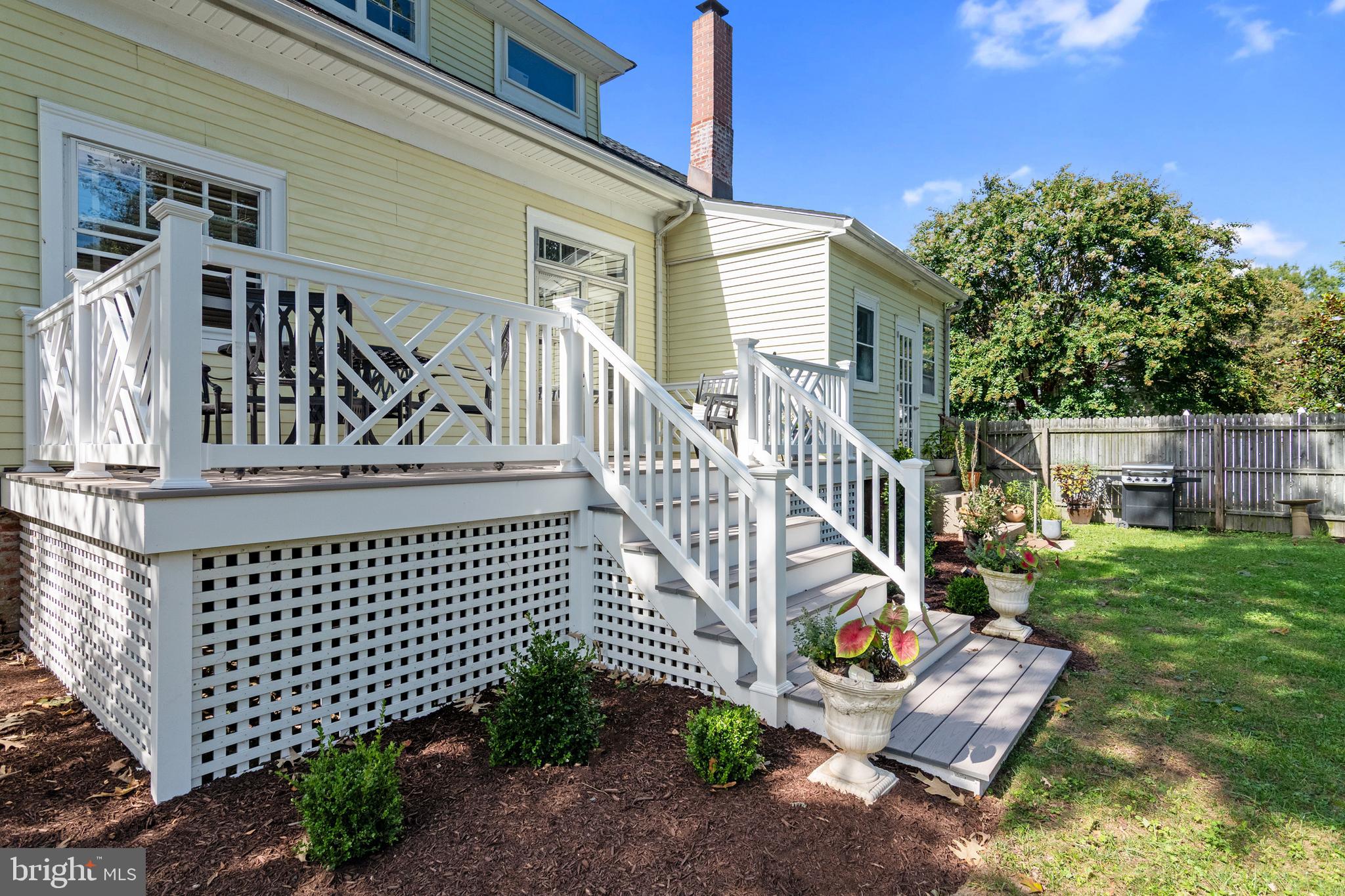 CAMBRIDGE HISTORIC DISTRICT - Residential