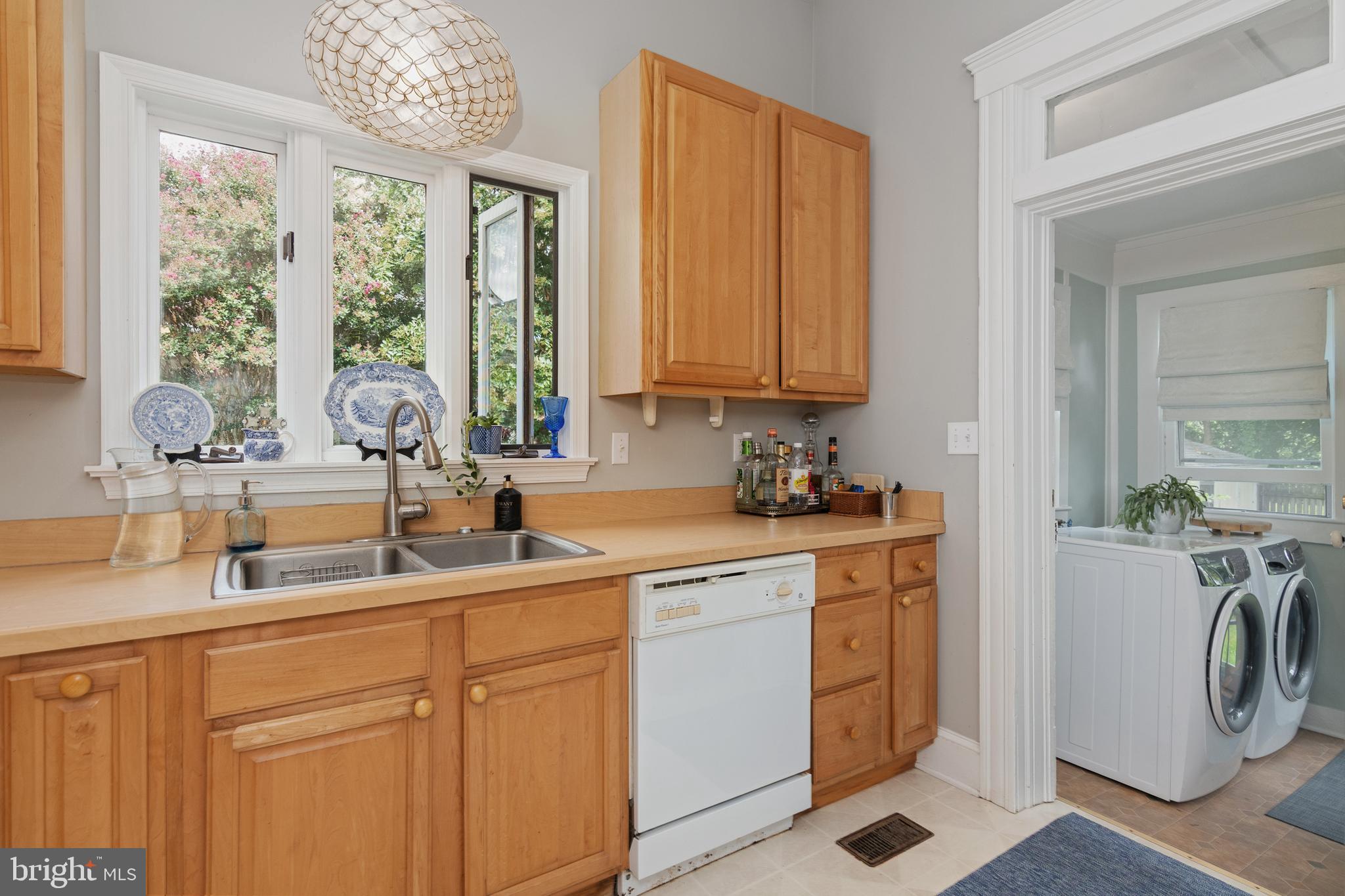 CAMBRIDGE HISTORIC DISTRICT - Residential