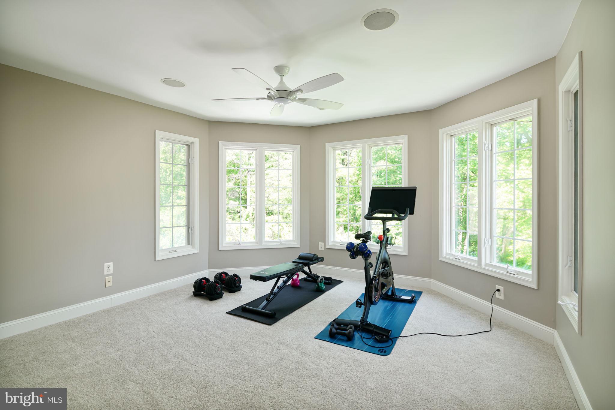 INDIAN SPRINGS - Residential