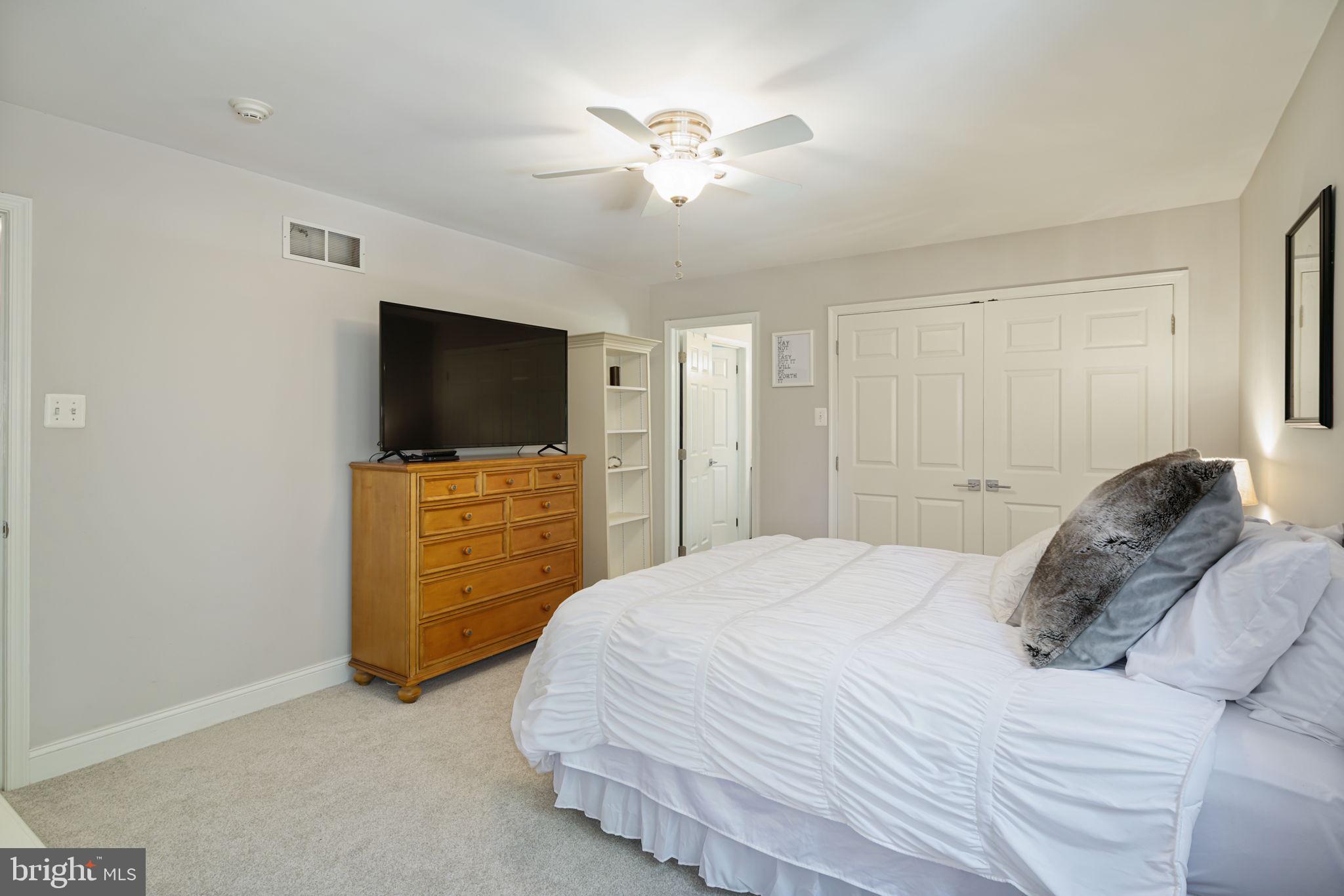 INDIAN SPRINGS - Residential