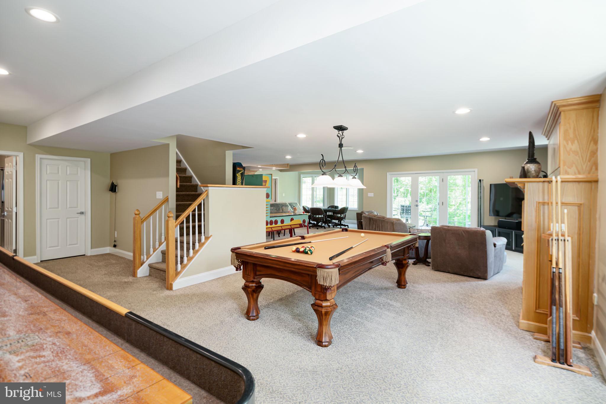 INDIAN SPRINGS - Residential