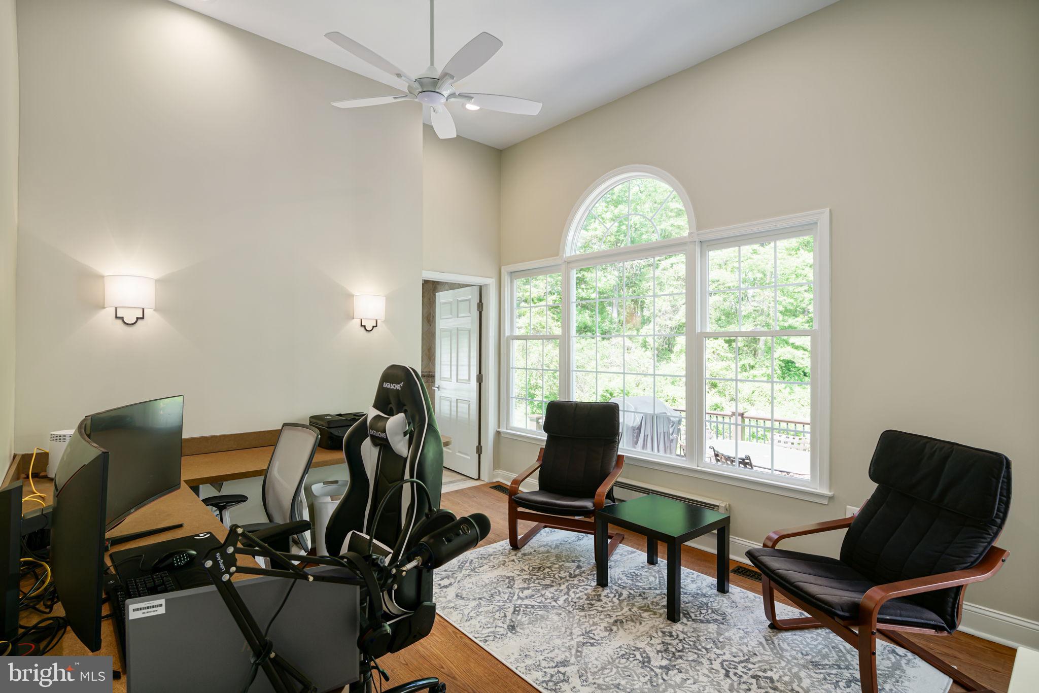 INDIAN SPRINGS - Residential