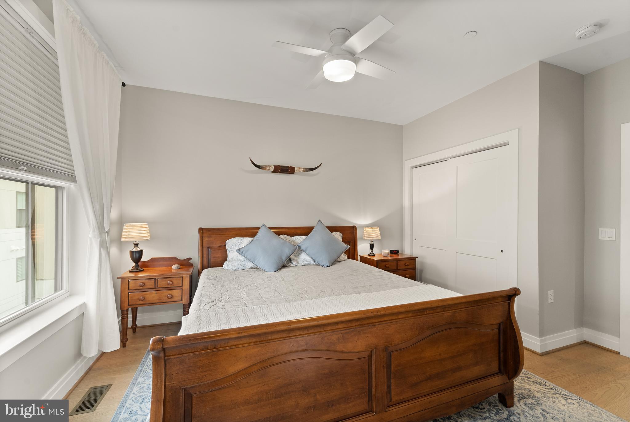 OLD TOWN ALEXANDRIA - Residential