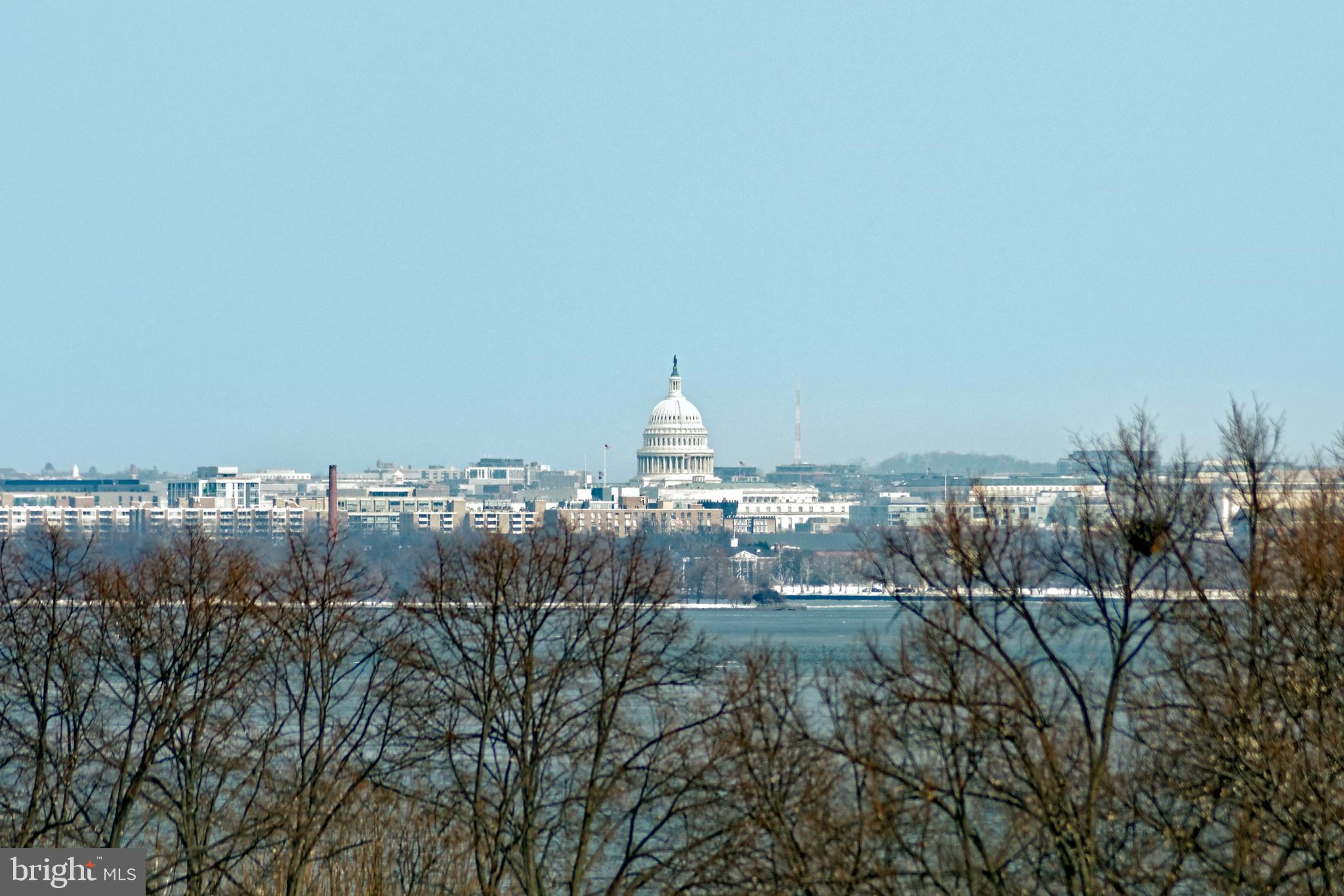 OLD TOWN ALEXANDRIA - Residential