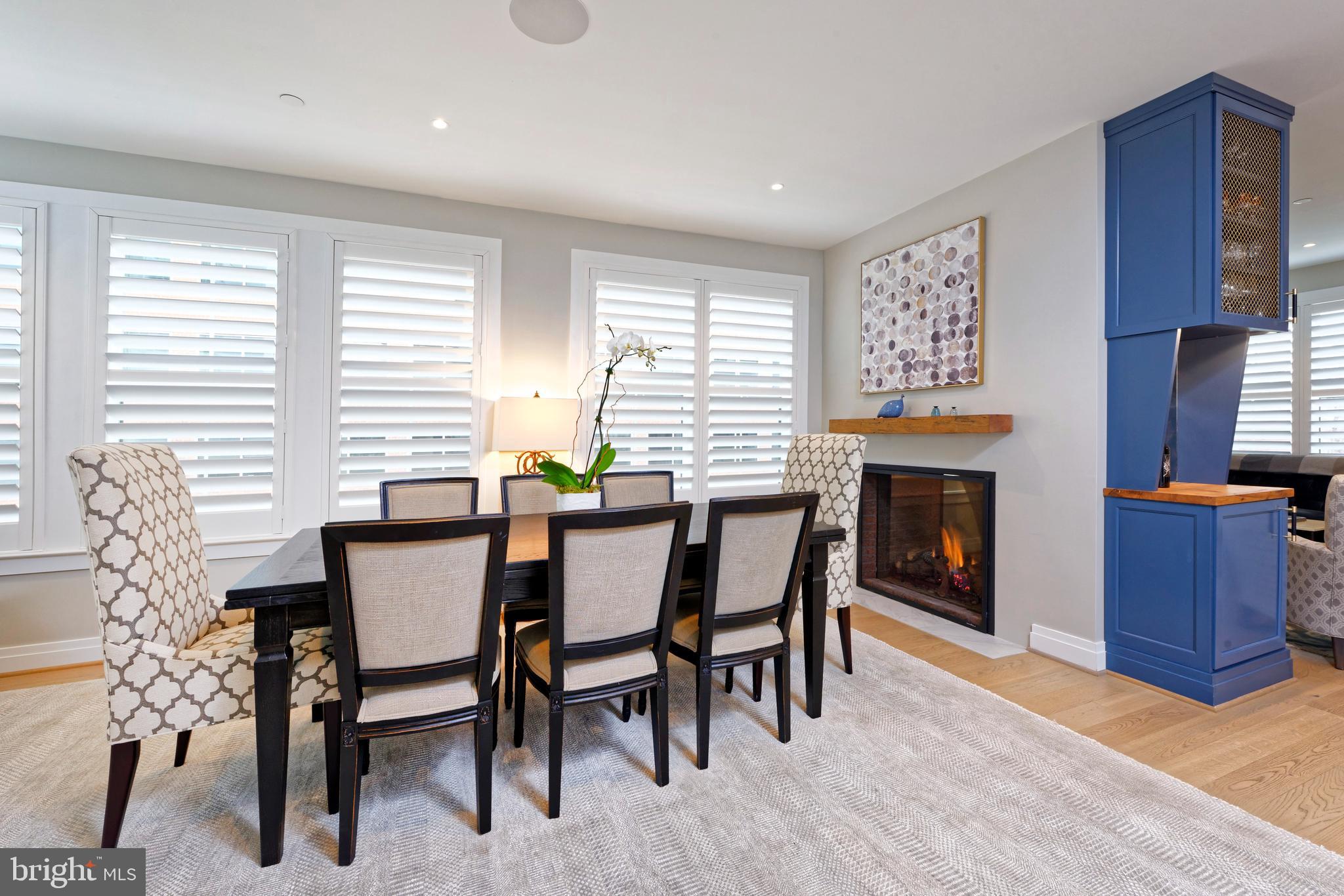 OLD TOWN ALEXANDRIA - Residential