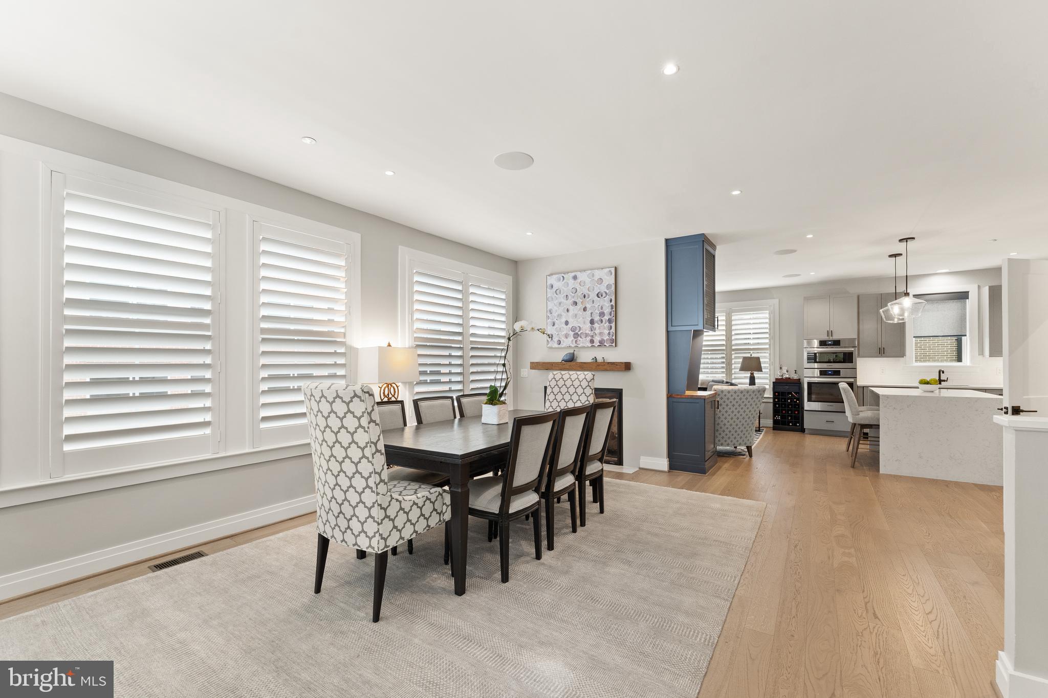 OLD TOWN ALEXANDRIA - Residential