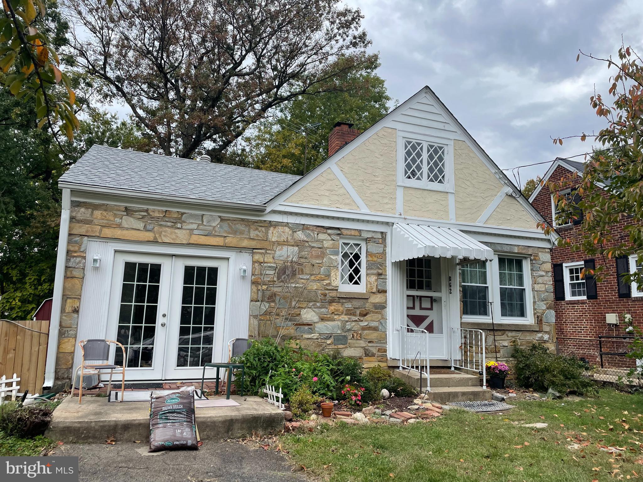 AVON PARK - Residential Lease