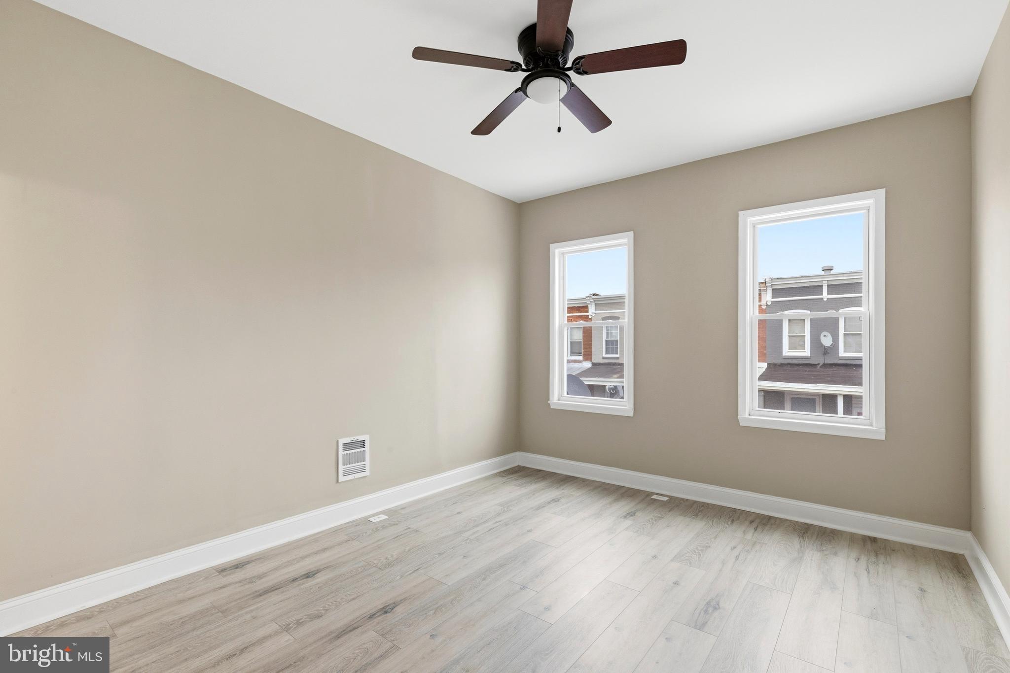 MADISON EASTEND - Residential