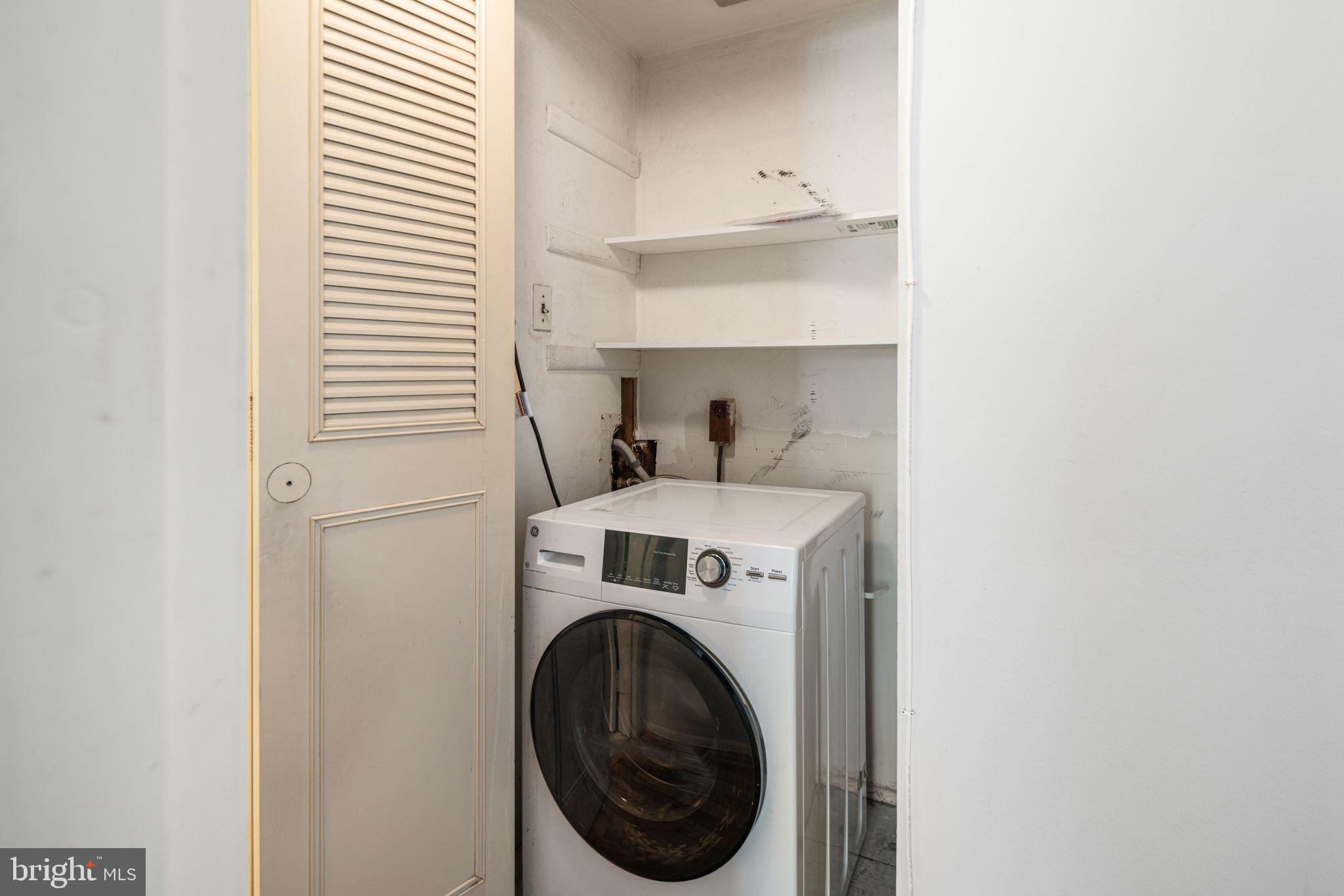 EAST FALLS - Residential