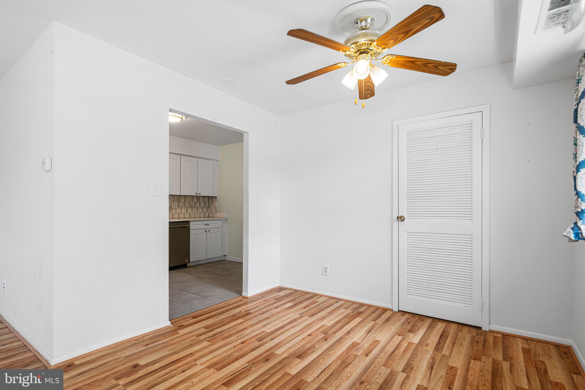 EAST FALLS - Residential