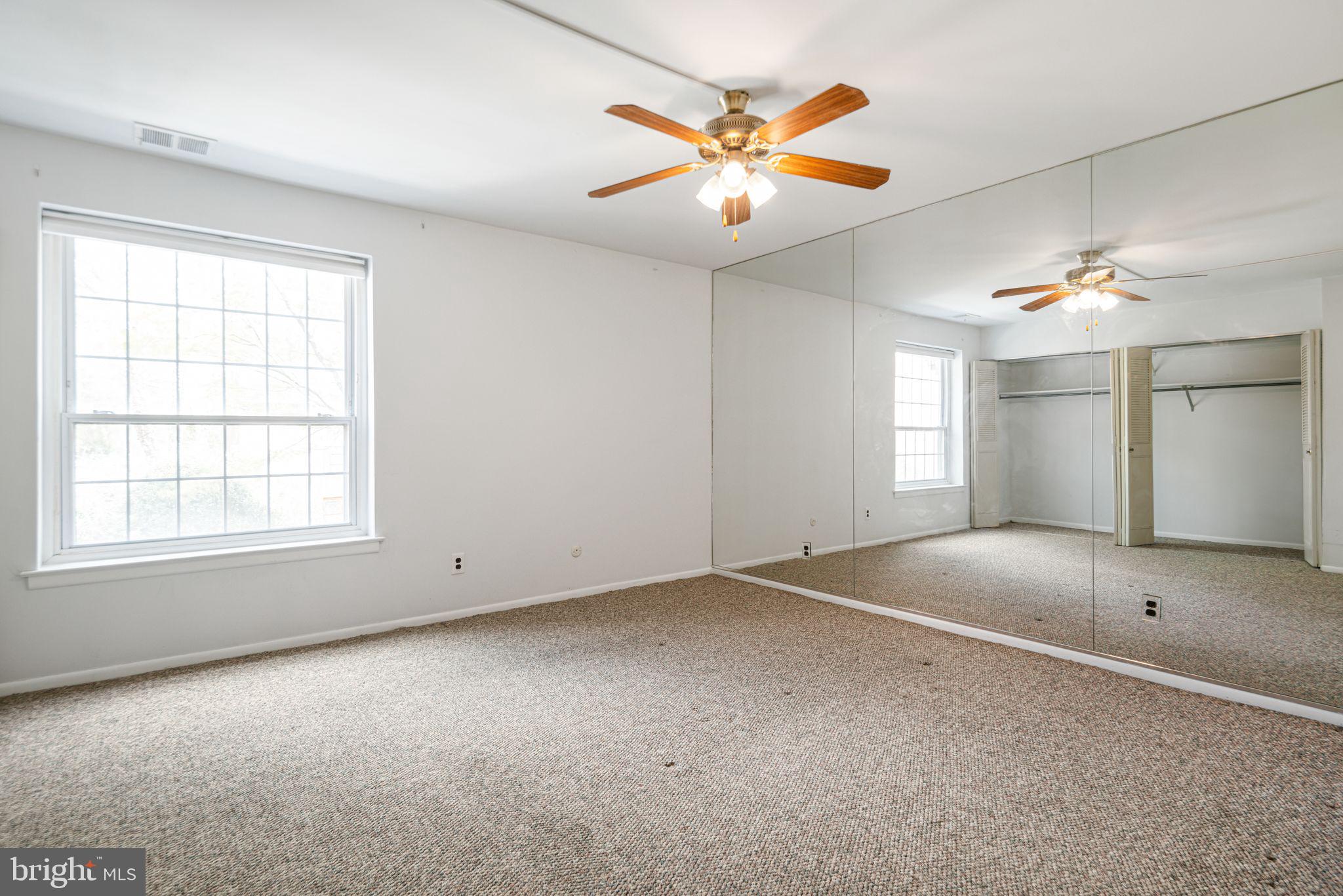 EAST FALLS - Residential