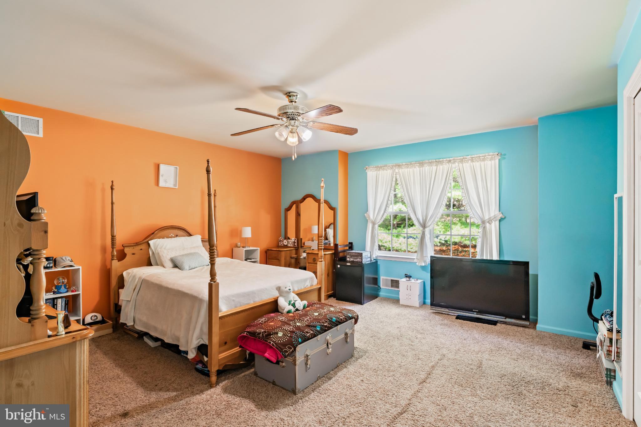 MOUNTAIN VW LK ESTS - Residential