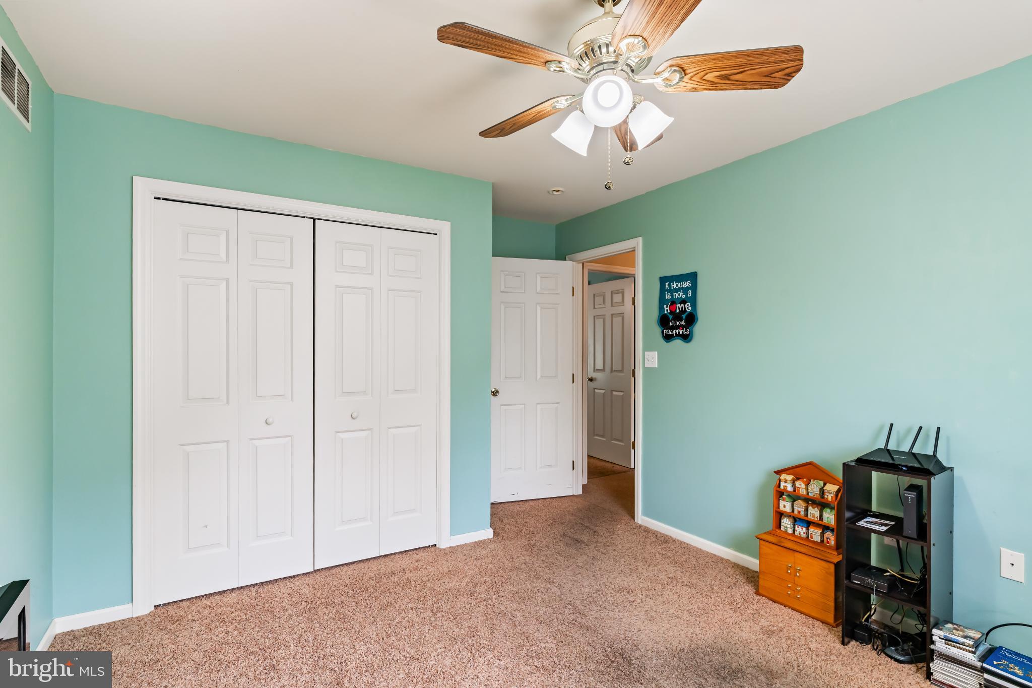 MOUNTAIN VW LK ESTS - Residential